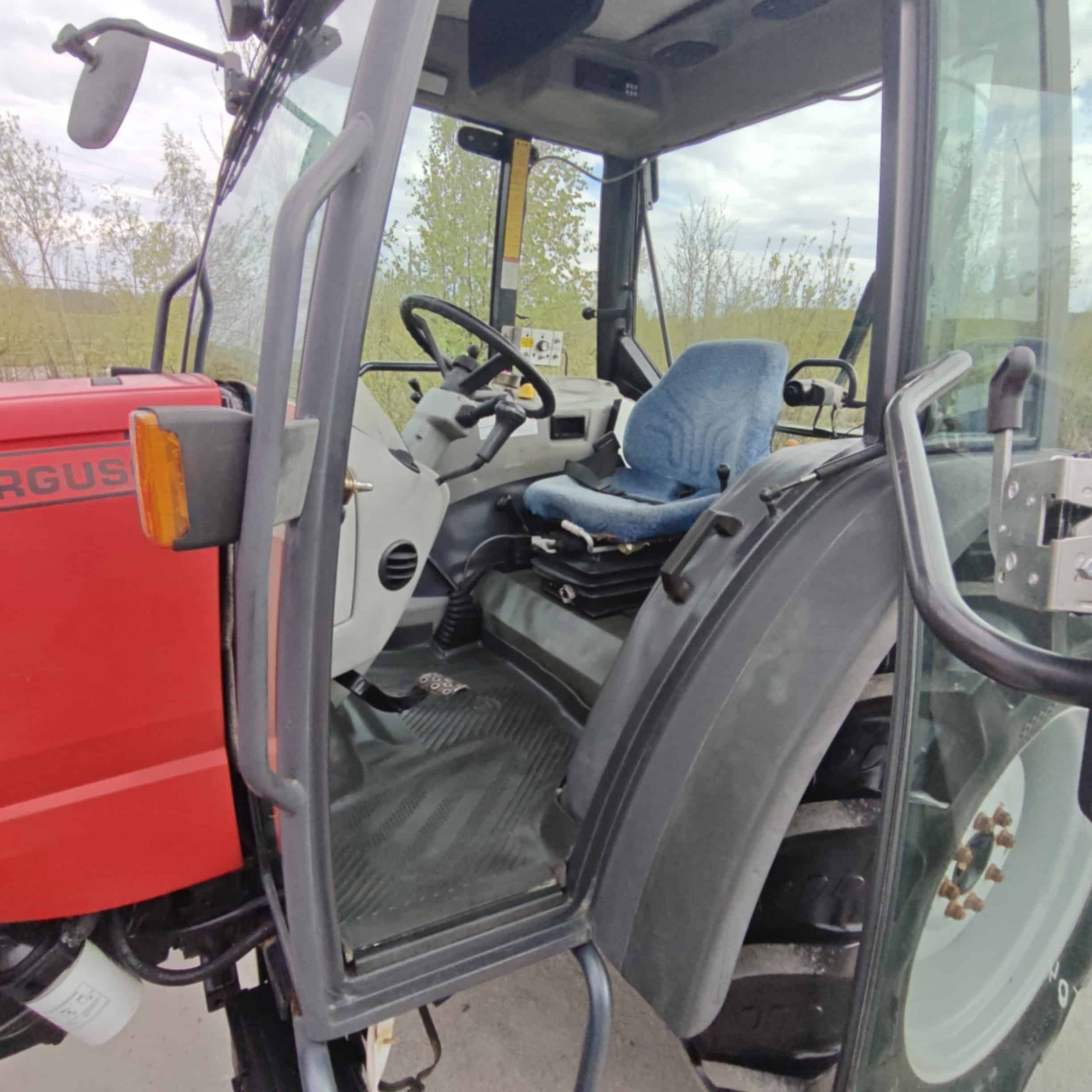 MASSEY FERGUSON MF2220 4WD Traktori - Image 10