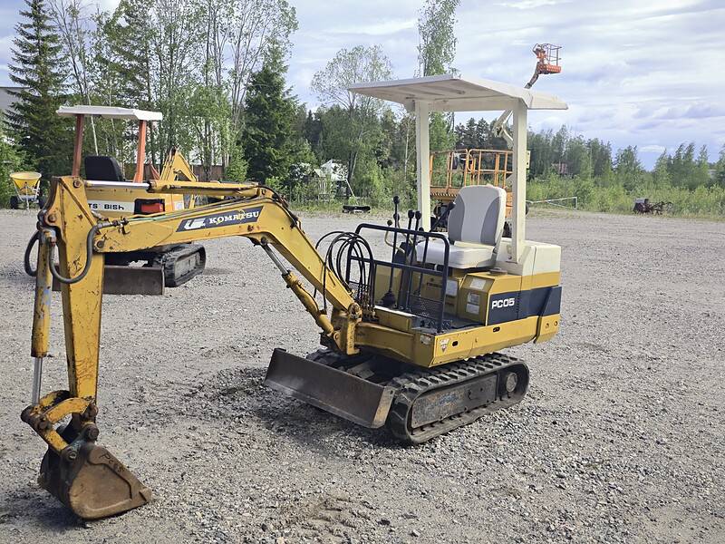 Komatsu PC05-6 KOMATSU PC05-6 kumitelainen minikaivuri