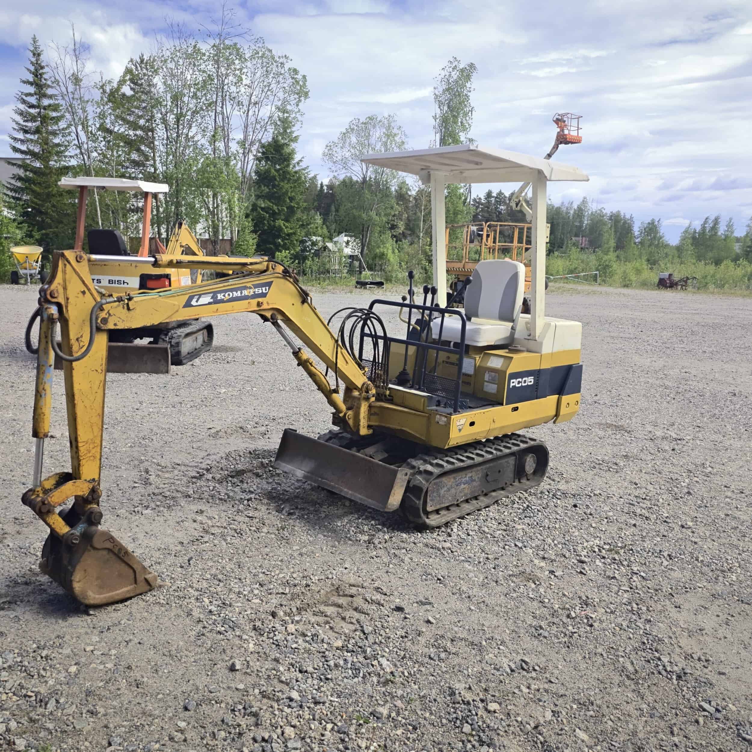 Komatsu PC05-6 KOMATSU PC05-6 kumitelainen minikaivuri