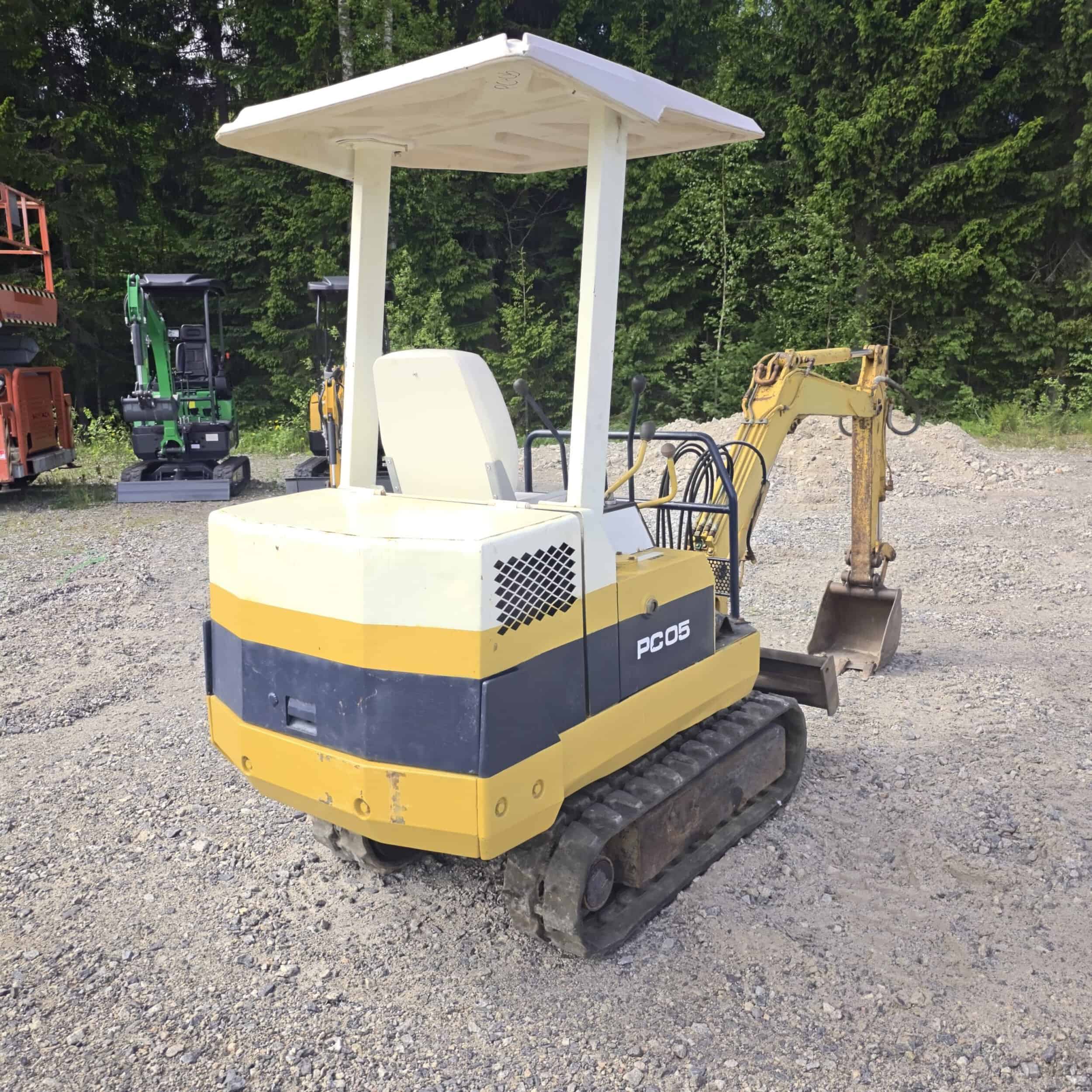Komatsu PC05-6 KOMATSU PC05-6 kumitelainen minikaivuri - Image 6