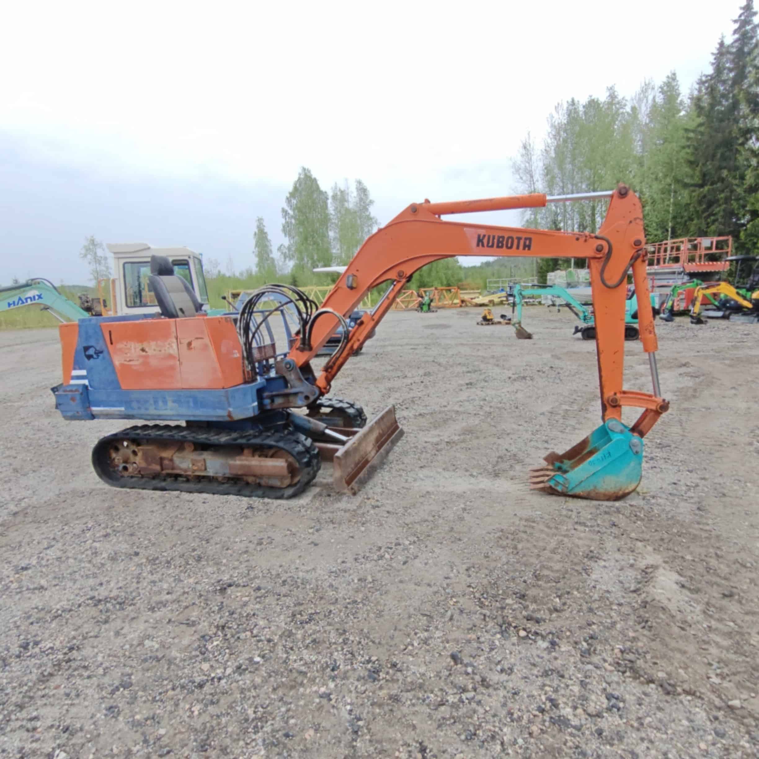 Kubota KH-030 Käytetty kumitelainen minikaivuri - Image 6