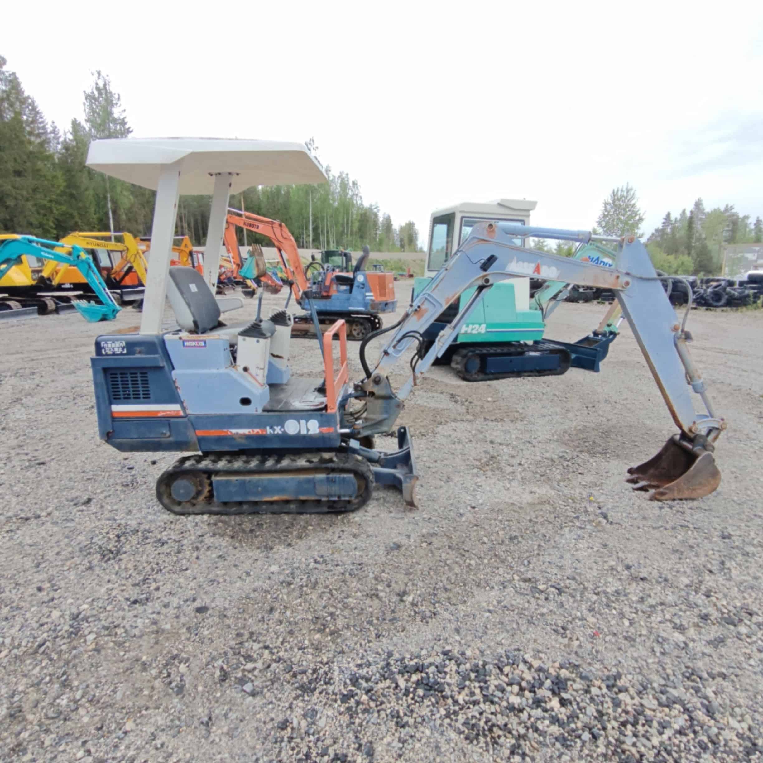 KUBOTA KX-012 Käytetty kumitelainen minikaivuri - Image 8