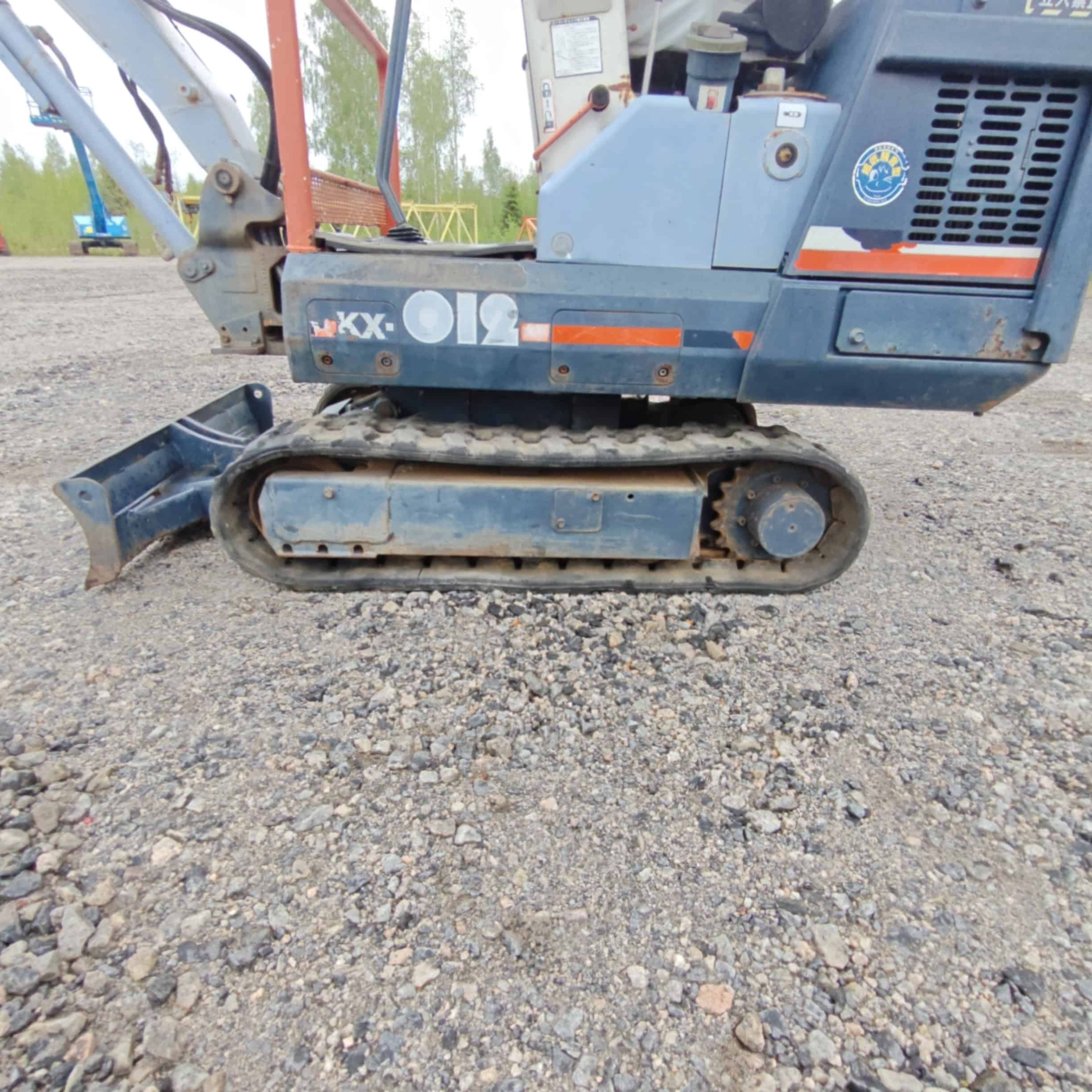 KUBOTA KX-012 Käytetty kumitelainen minikaivuri - Image 11