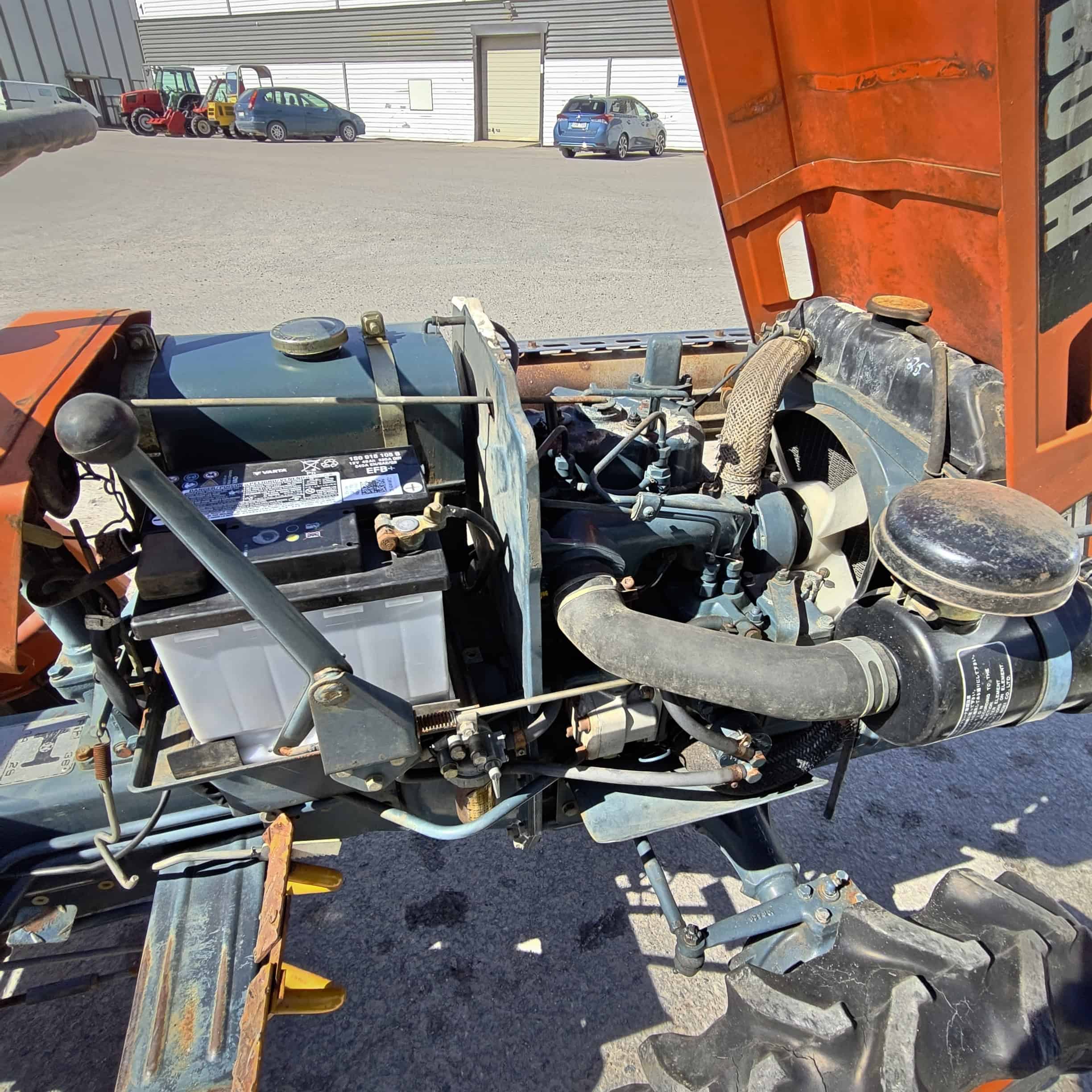 KUBOTA B7000 4WD 14hp Minitraktori (Pto) - Image 11