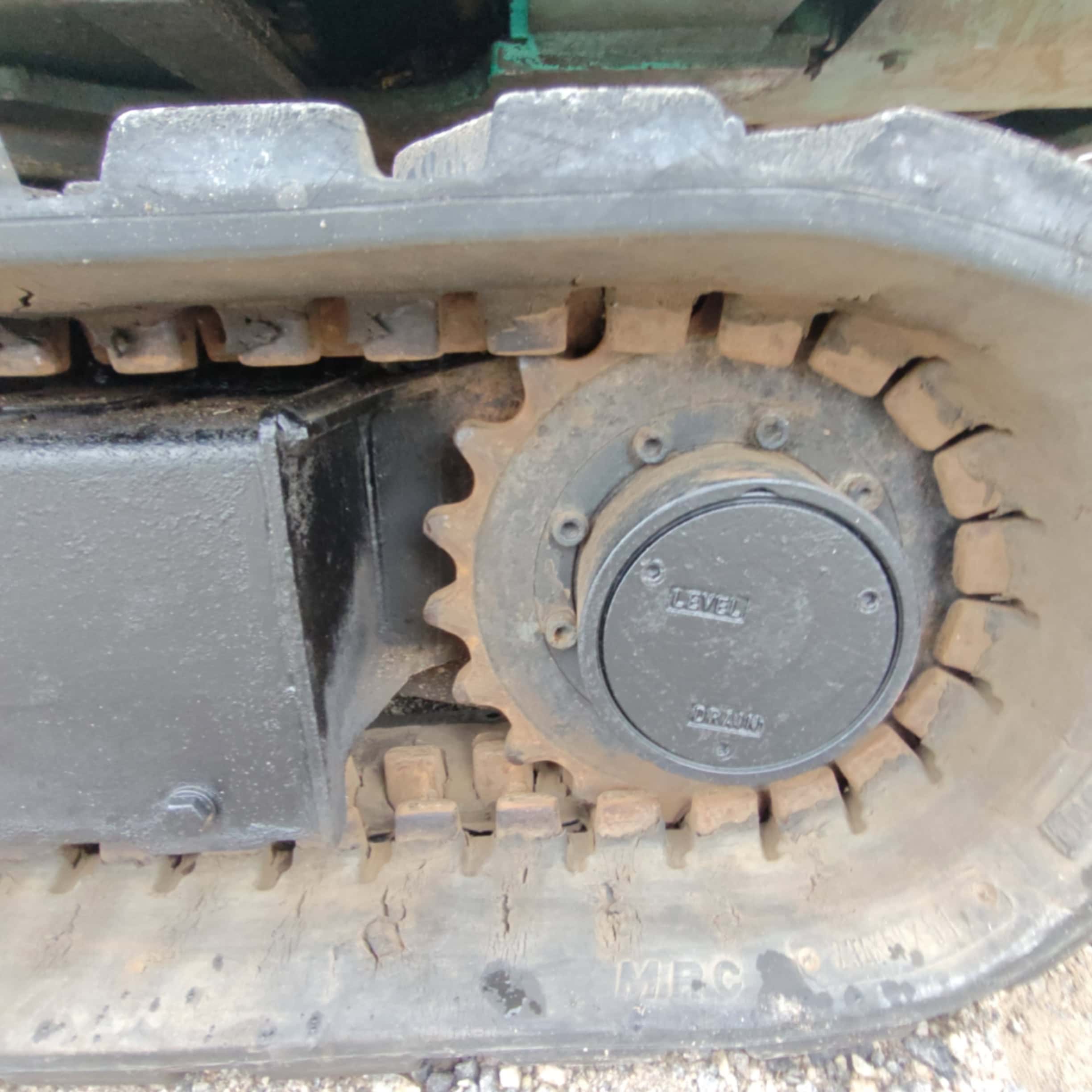 Komatsu PC07-2 Käytetty Kumitelainen minikaivuri - Image 16