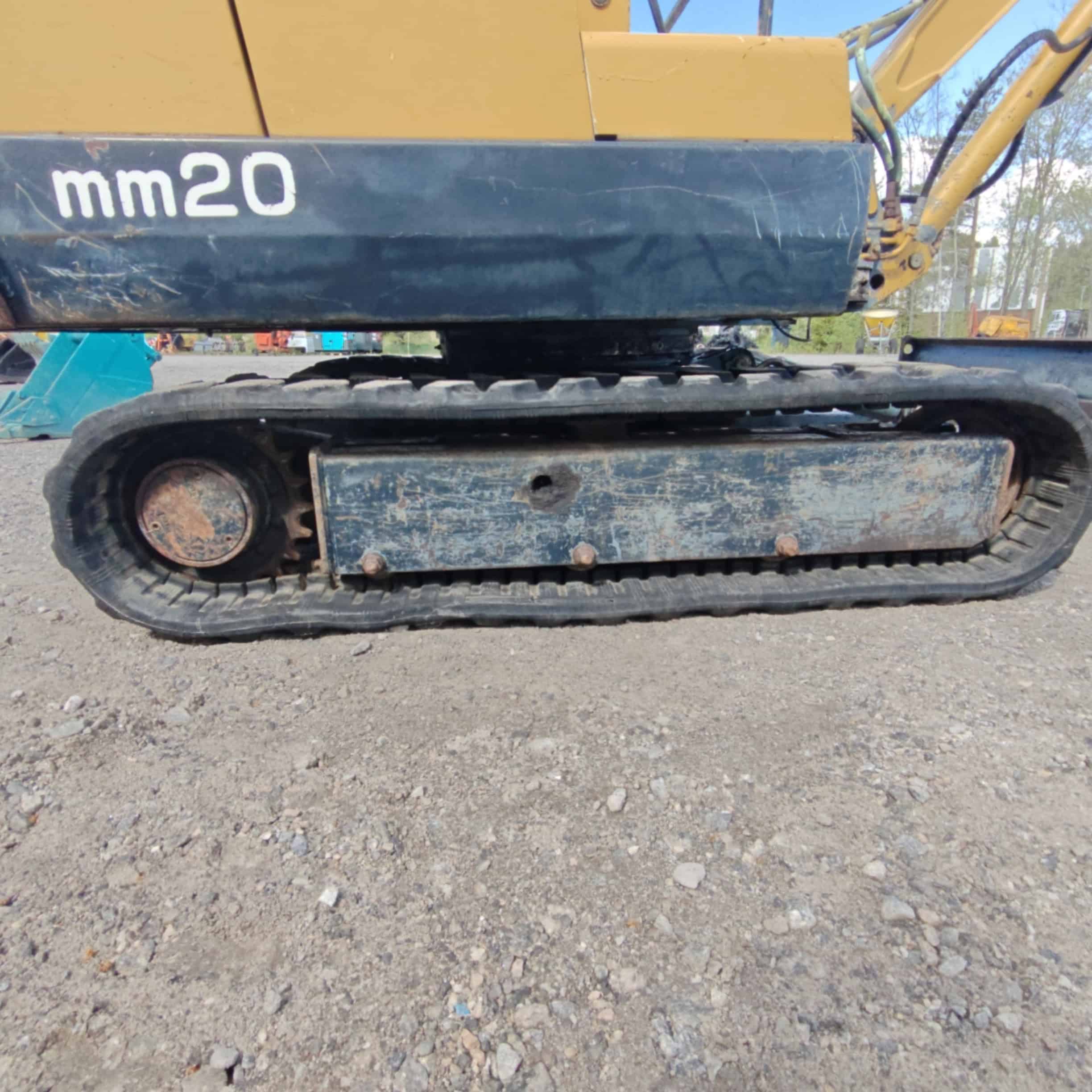 MITSUBISHI ME20 Kumitelainen minikaivuri - Image 16