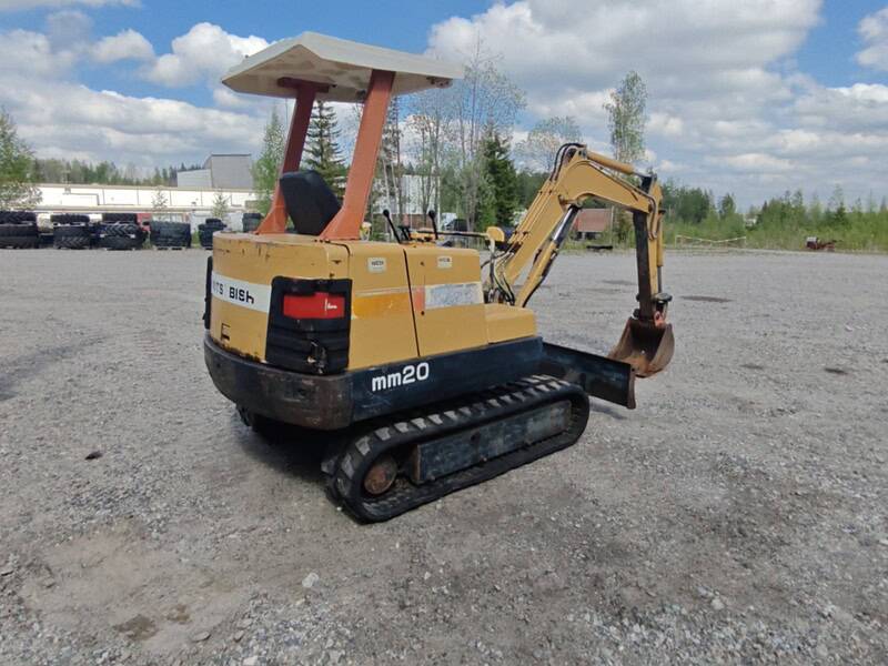 MITSUBISHI ME20 Kumitelainen minikaivuri