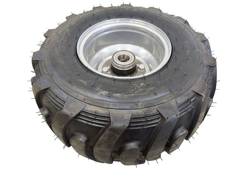 Rengas laakeroidulla navalla 18 x 8.5-8 NHS HFT7, Caivu