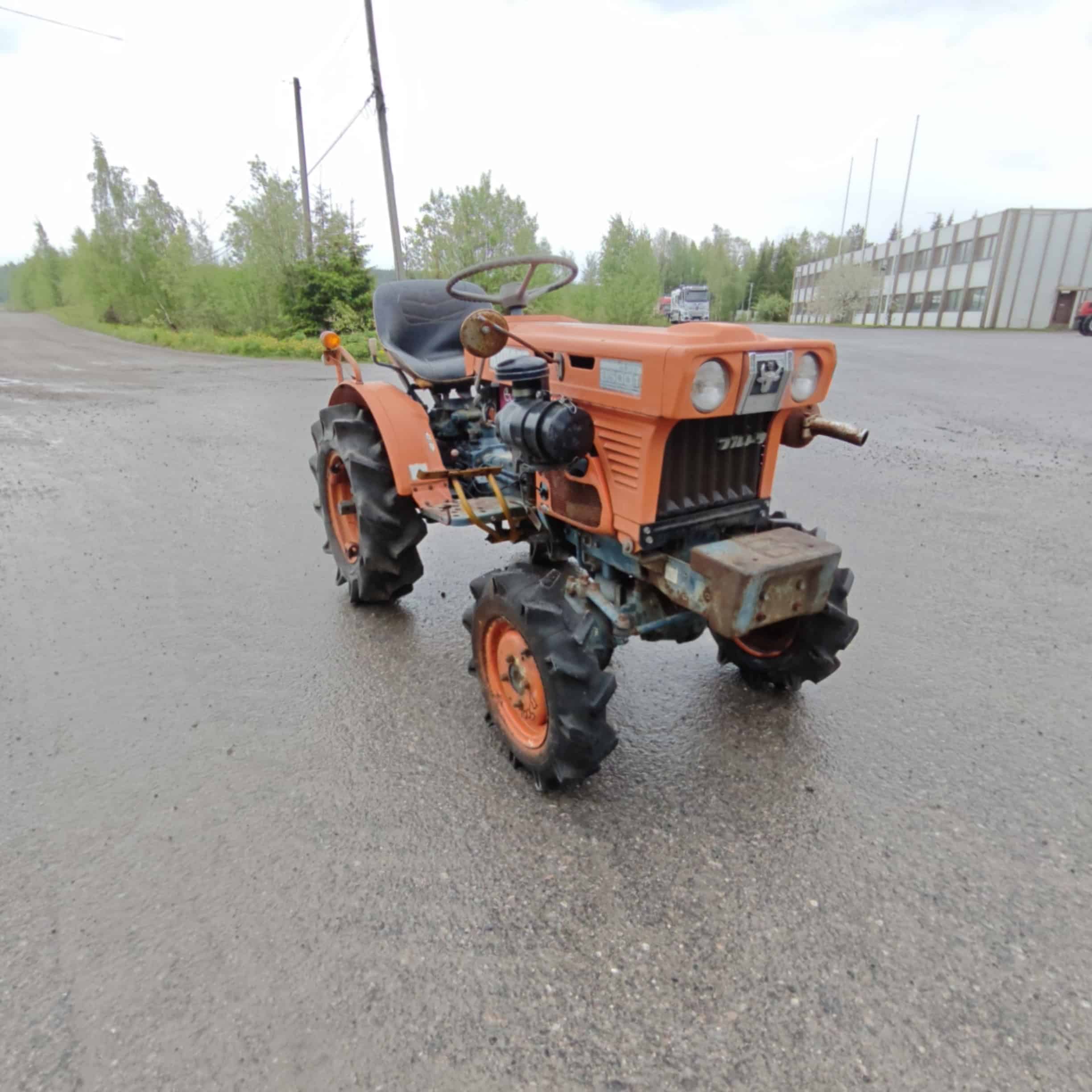 KUBOTA 4WD B5001 10hp Minitraktori (Pto) - Image 3
