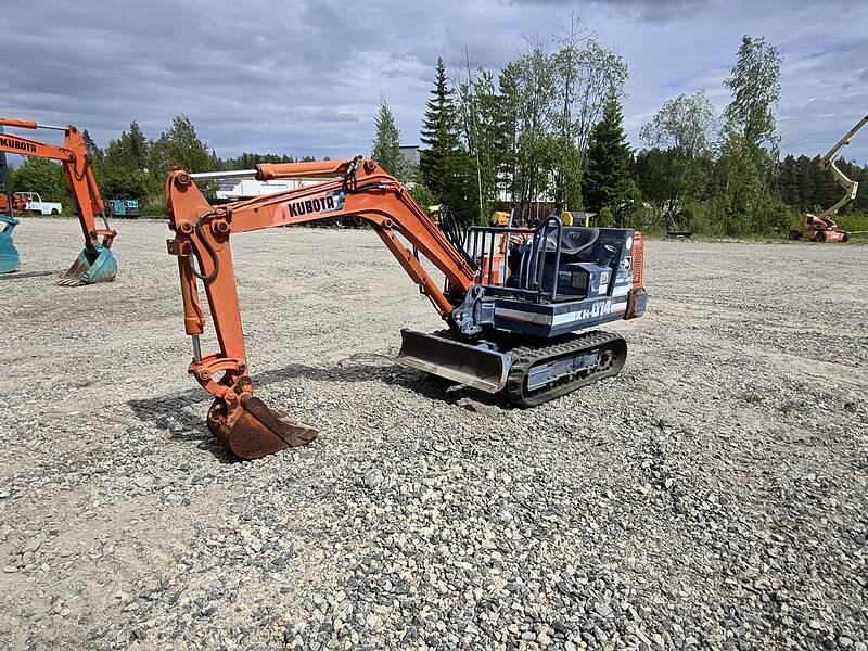 KUBOTA KH-014 kumitelainen minikaivuri