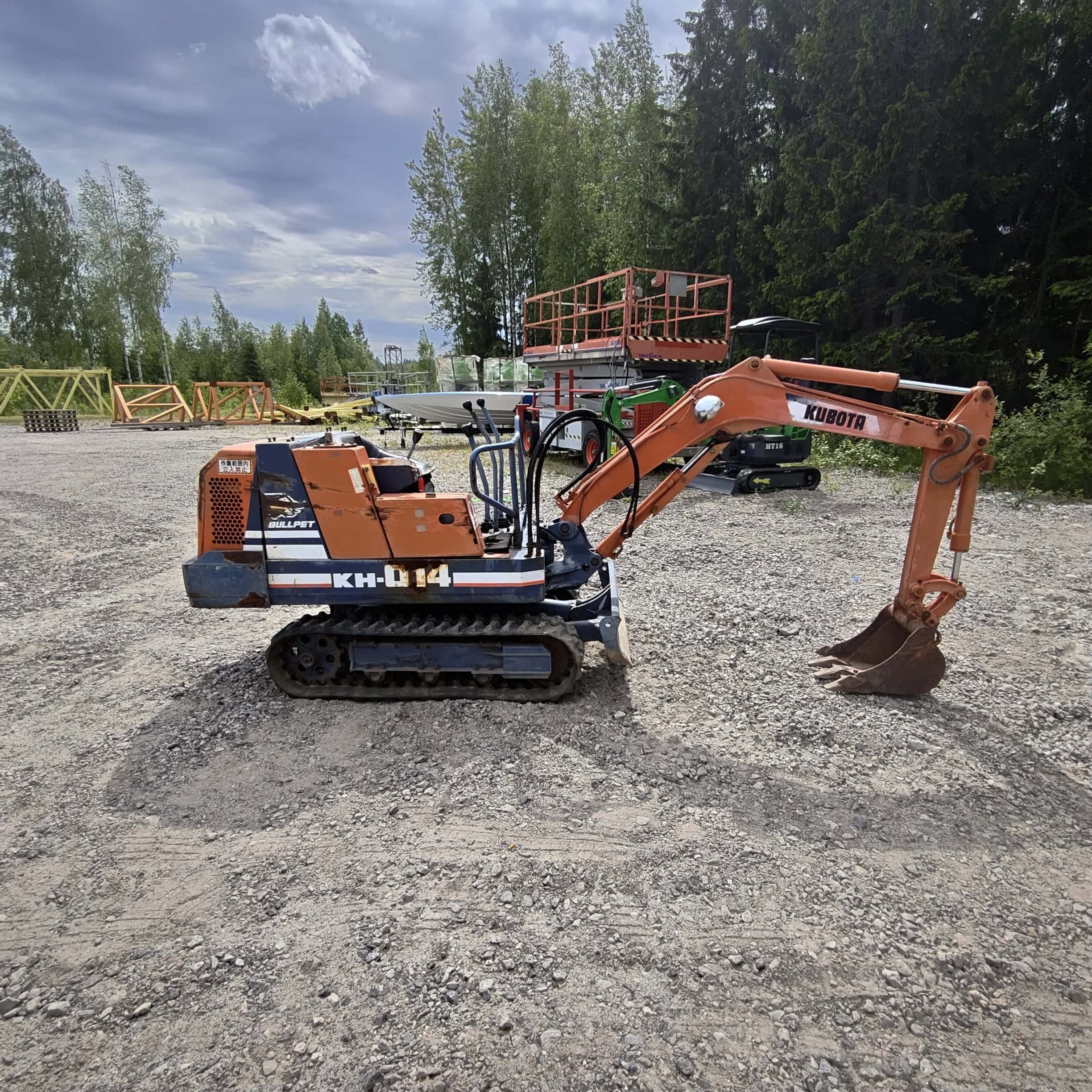 KUBOTA KH-014 kumitelainen minikaivuri - Image 4