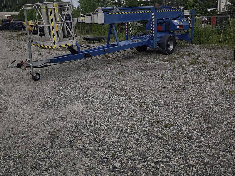 Denkalift DL30 käytetty henkilönostin  vm.2002