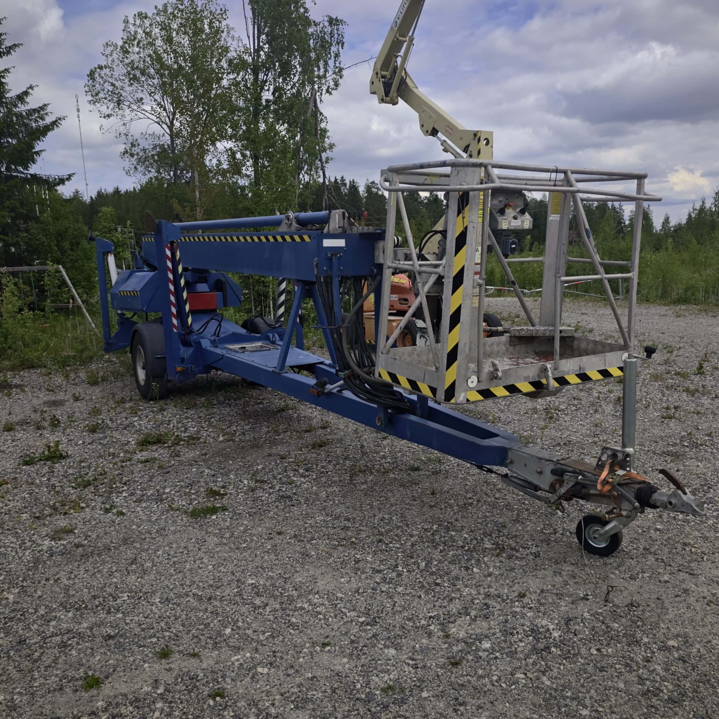 Denkalift DL30 käytetty henkilönostin vm.2002 - Image 3
