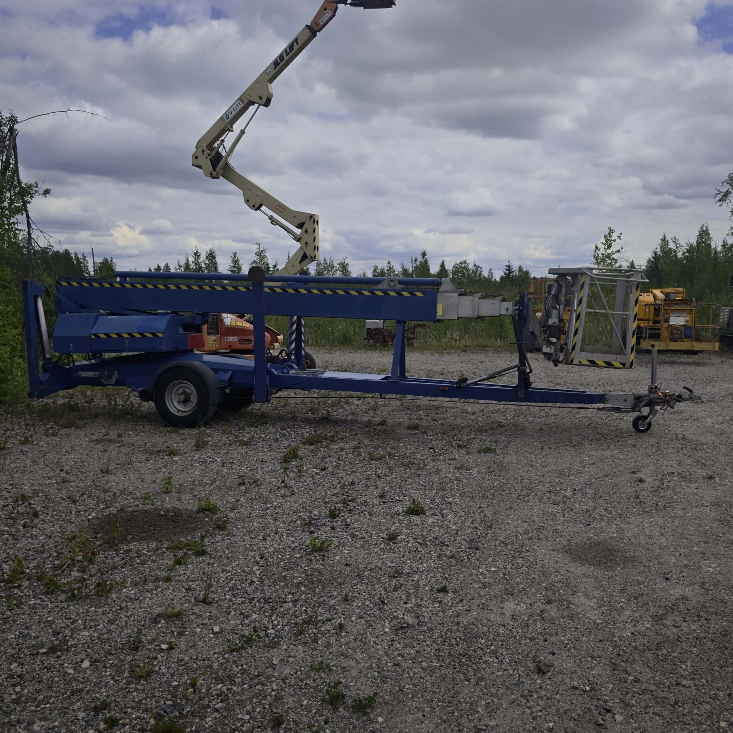 Denkalift DL30 käytetty henkilönostin vm.2002 - Image 9