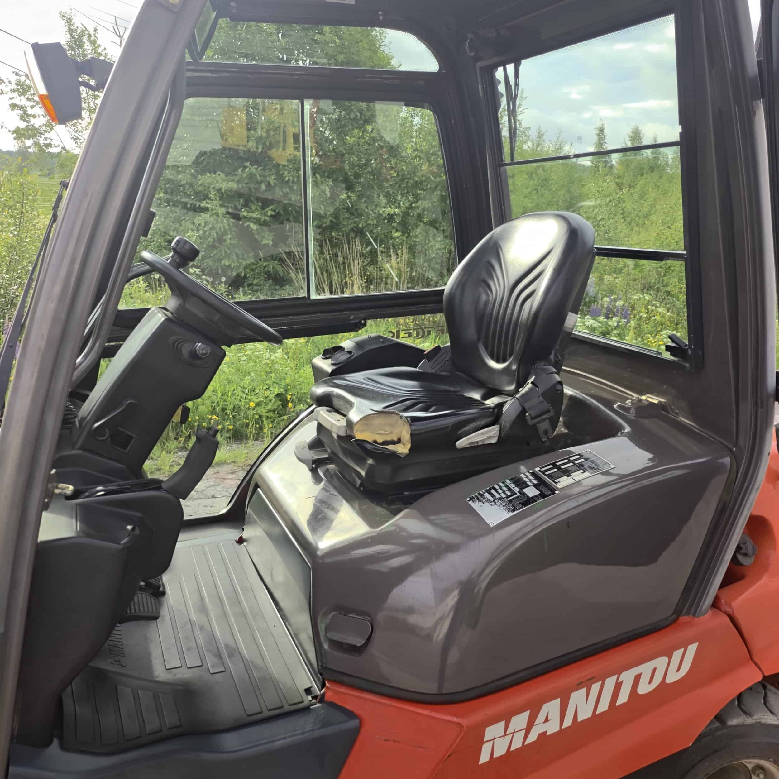 Manitou ML25D dieseltrukki s/n 855665 / vm. 2013 - Image 13