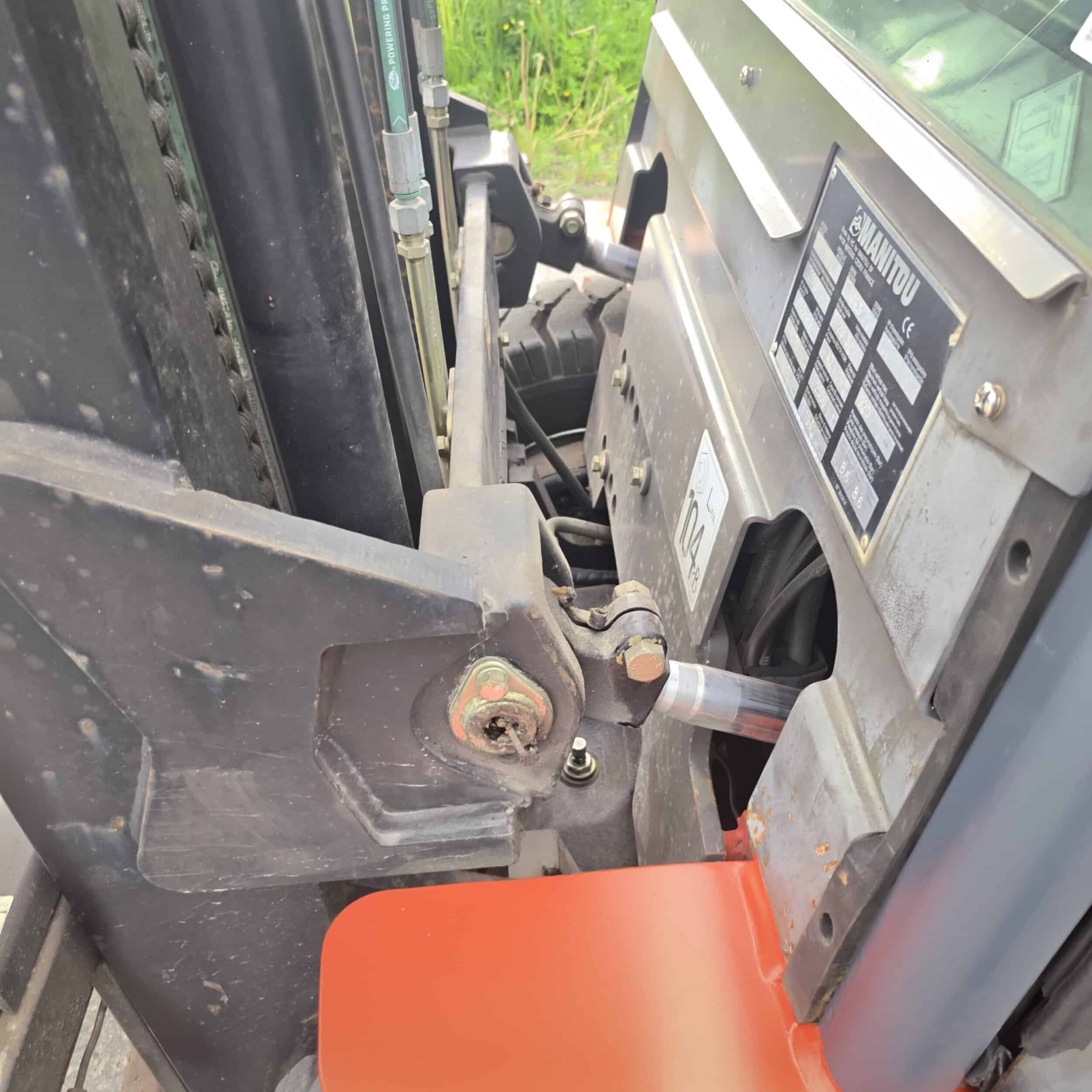 Manitou ML25D dieseltrukki s/n 855665 / vm. 2013 - Image 10