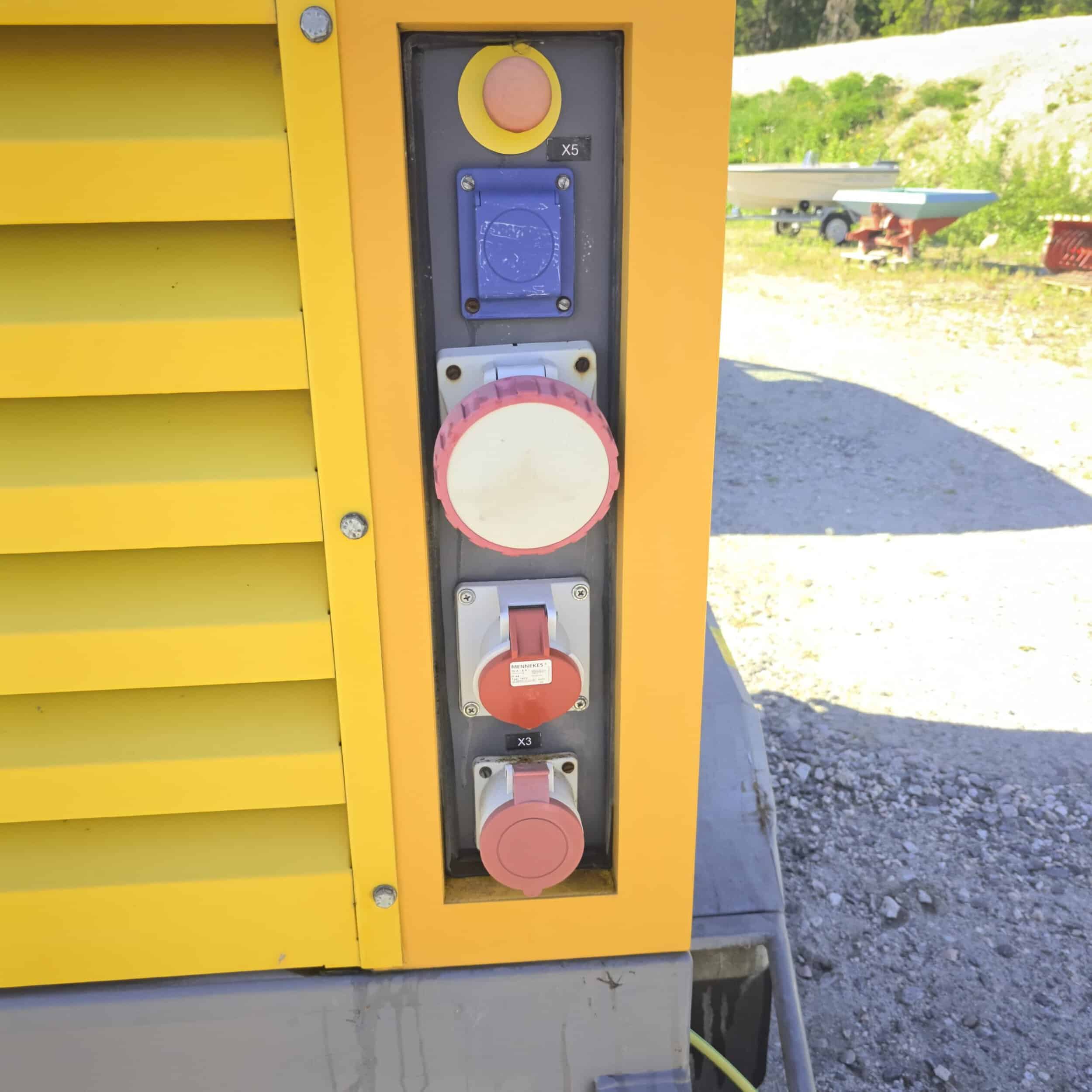 Atlas Copco QAS30 generaattori kärryn päällä vm2015 - Image 9