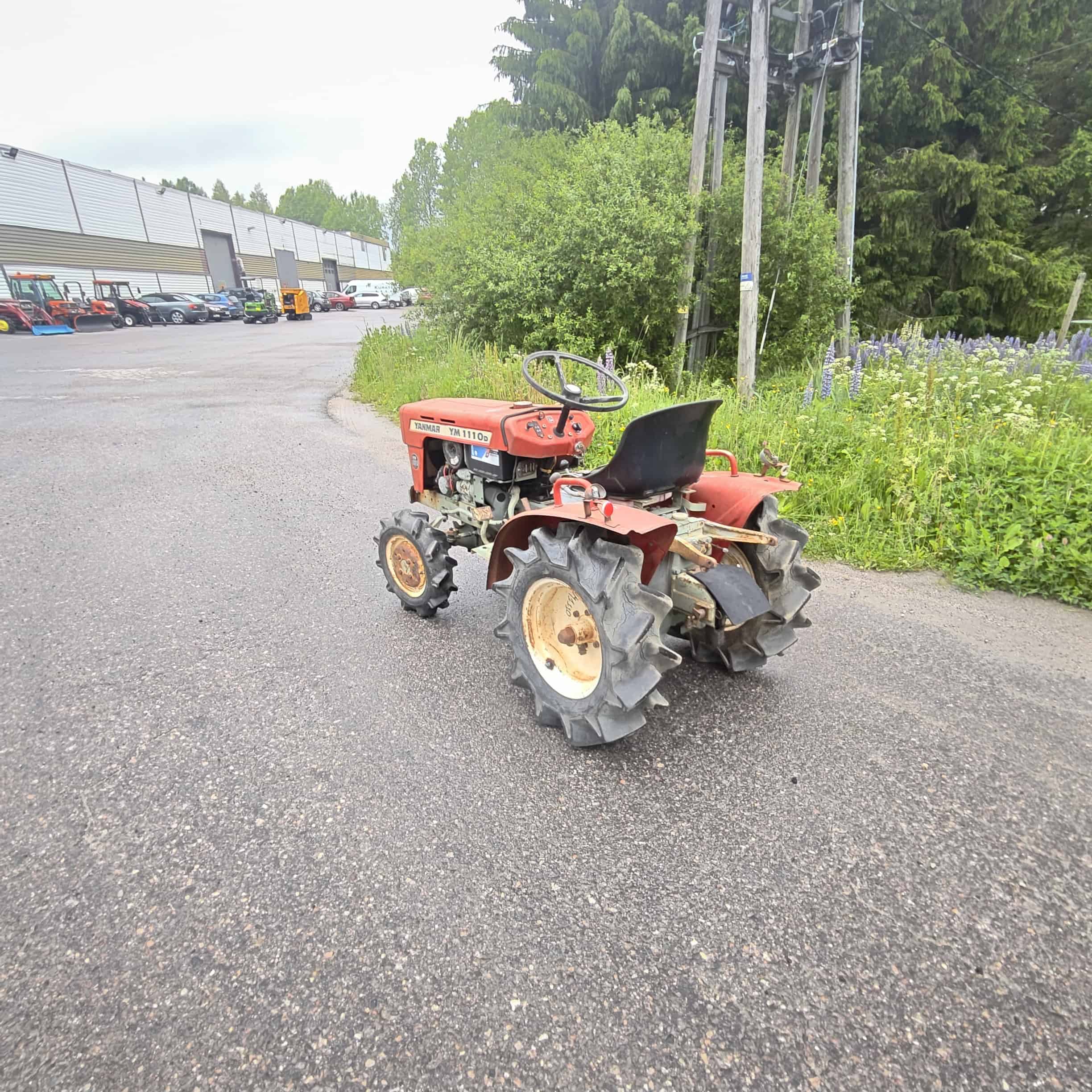 YANMAR YM1110D 4WD 11 hp Minitraktori - Image 8