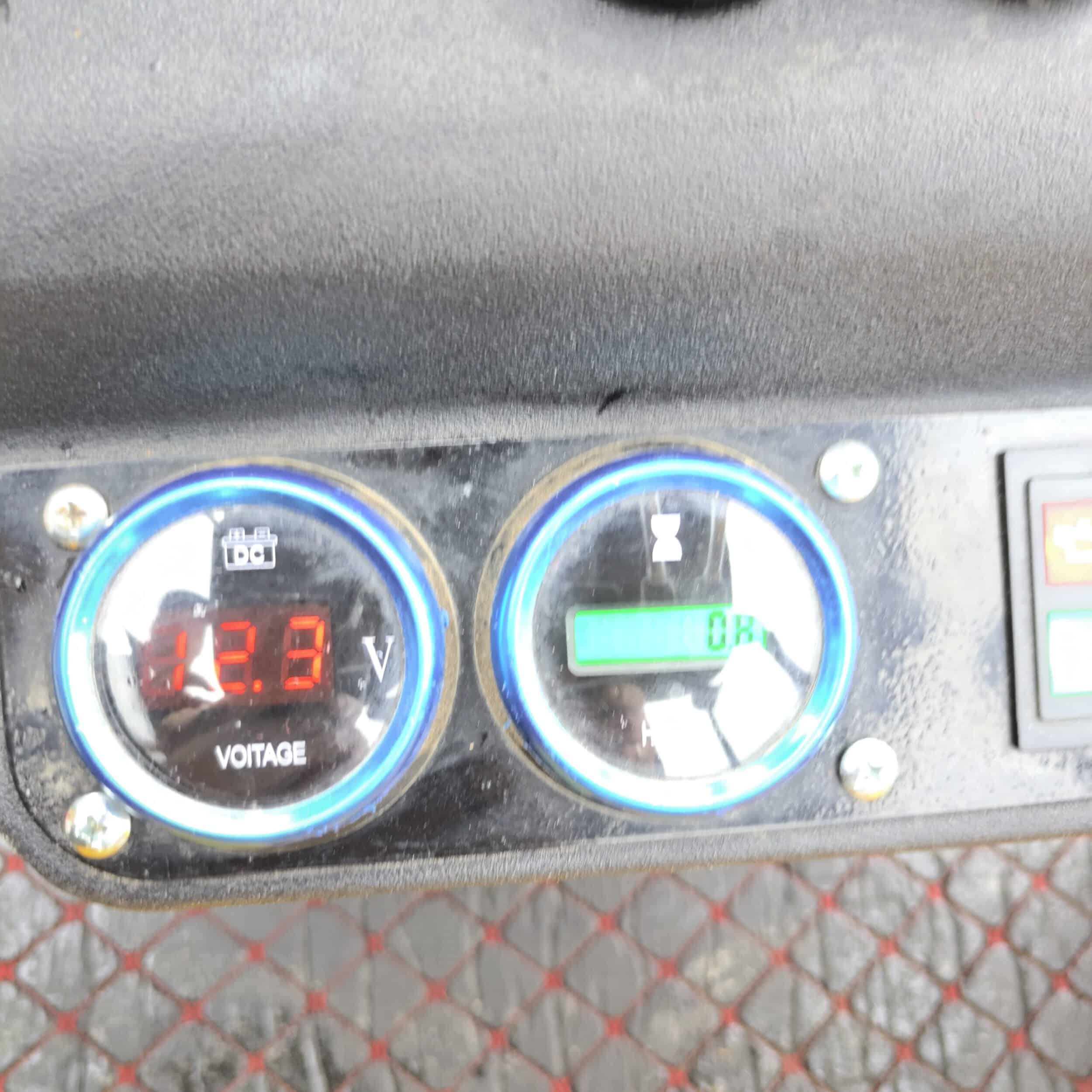 Miva VC15G Kumitelainen minikaivuri - Image 6