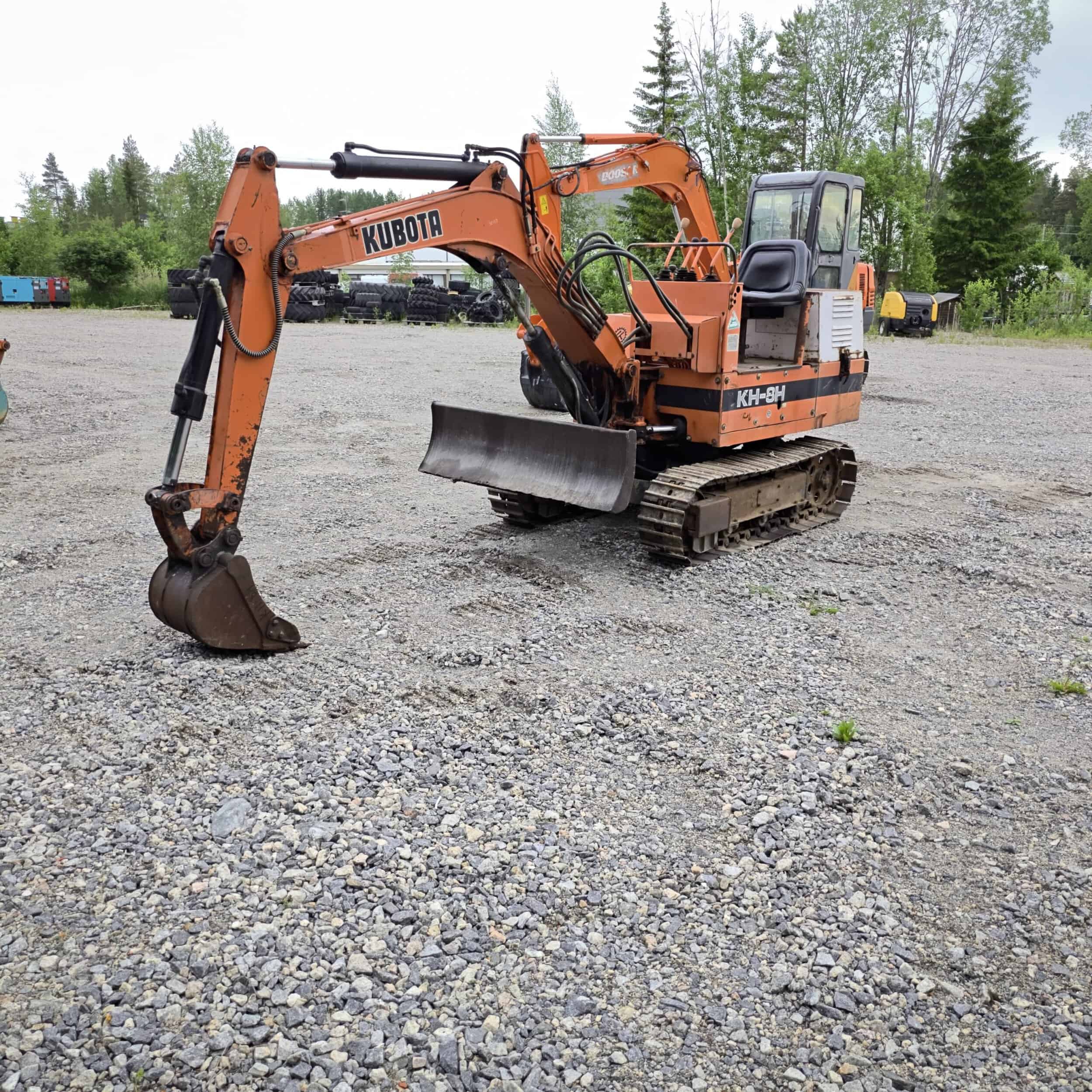 Kubota KH8 Rautatelainen minikaivuri