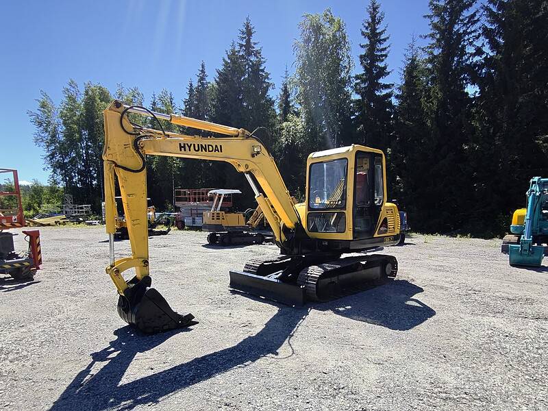 Hyundai R55-7 Rautatelainen minikaivuri