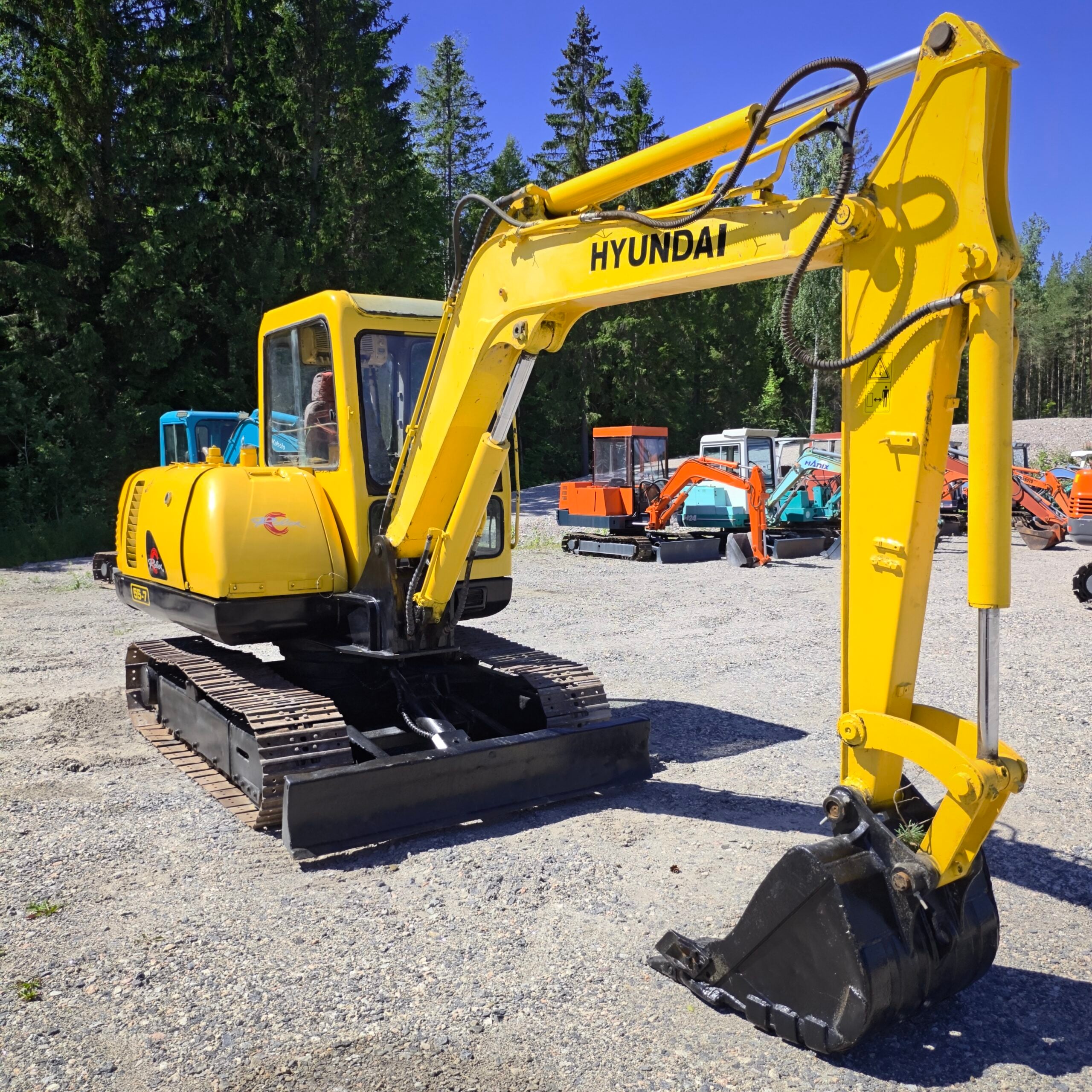 Hyundai R55-7 Rautatelainen minikaivuri - Image 6