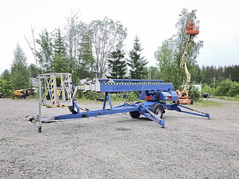 Denka DL30 Hinattava henkilönostin vm.2002