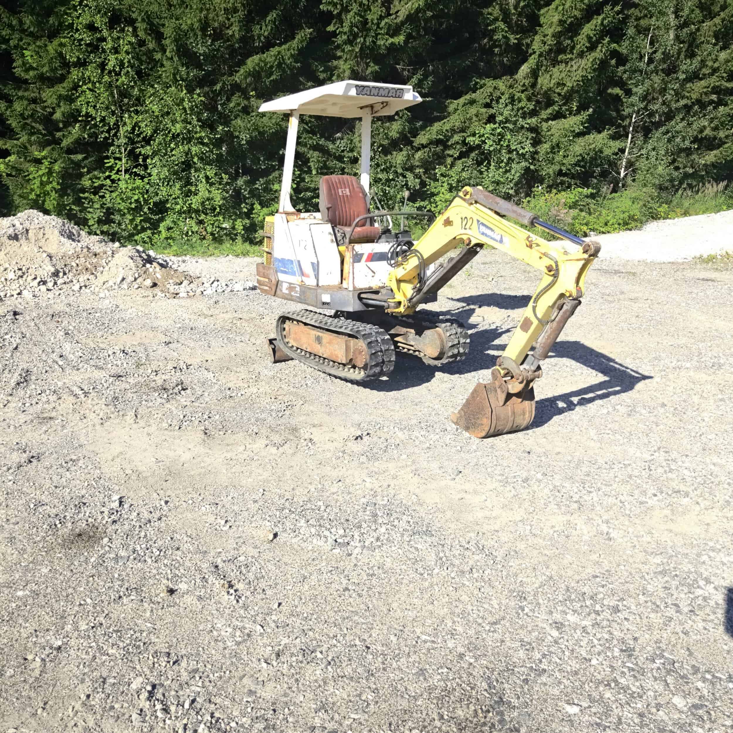 YANMAR B12 Kumitelainen minikaivuri - Image 8