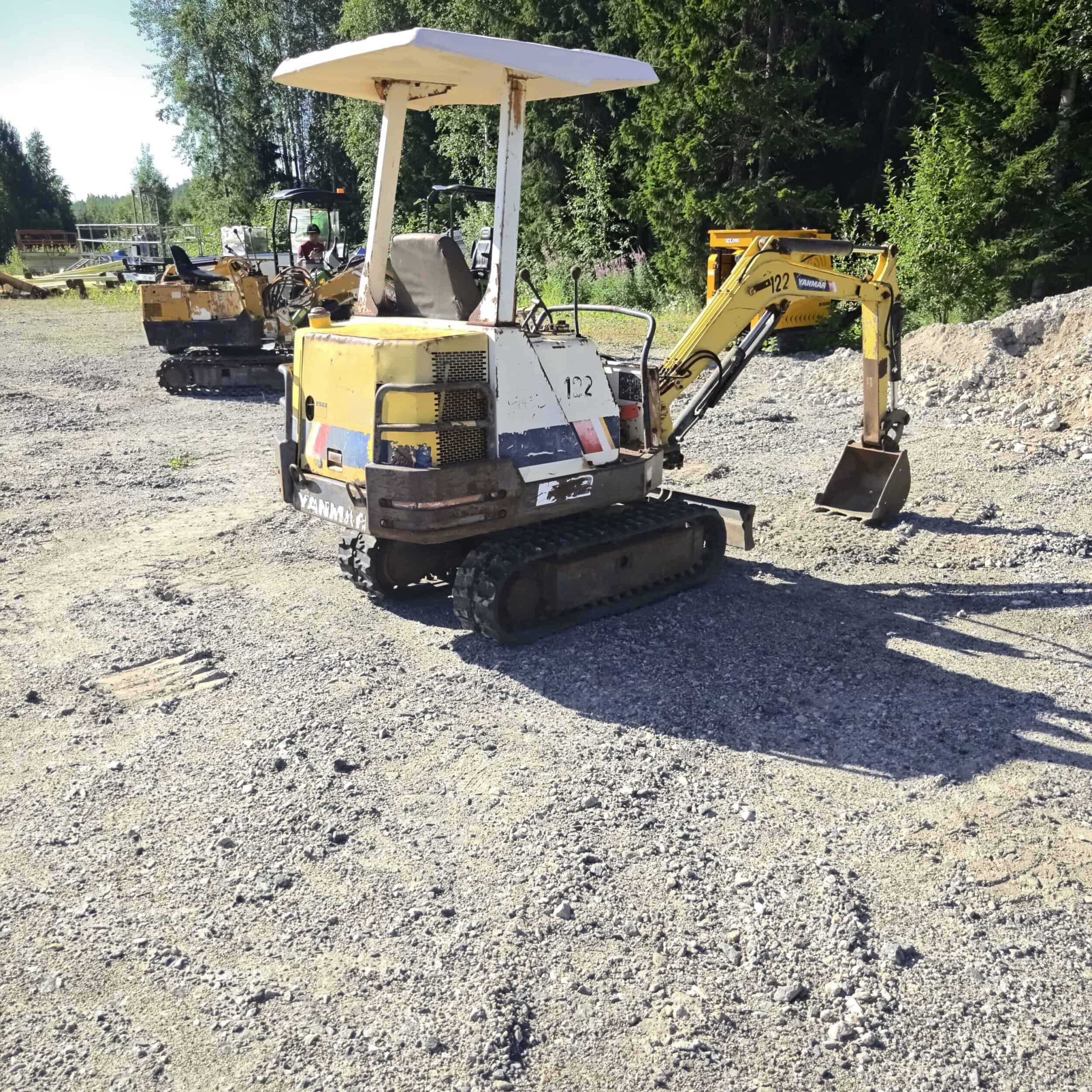 YANMAR B12 Kumitelainen minikaivuri - Image 10