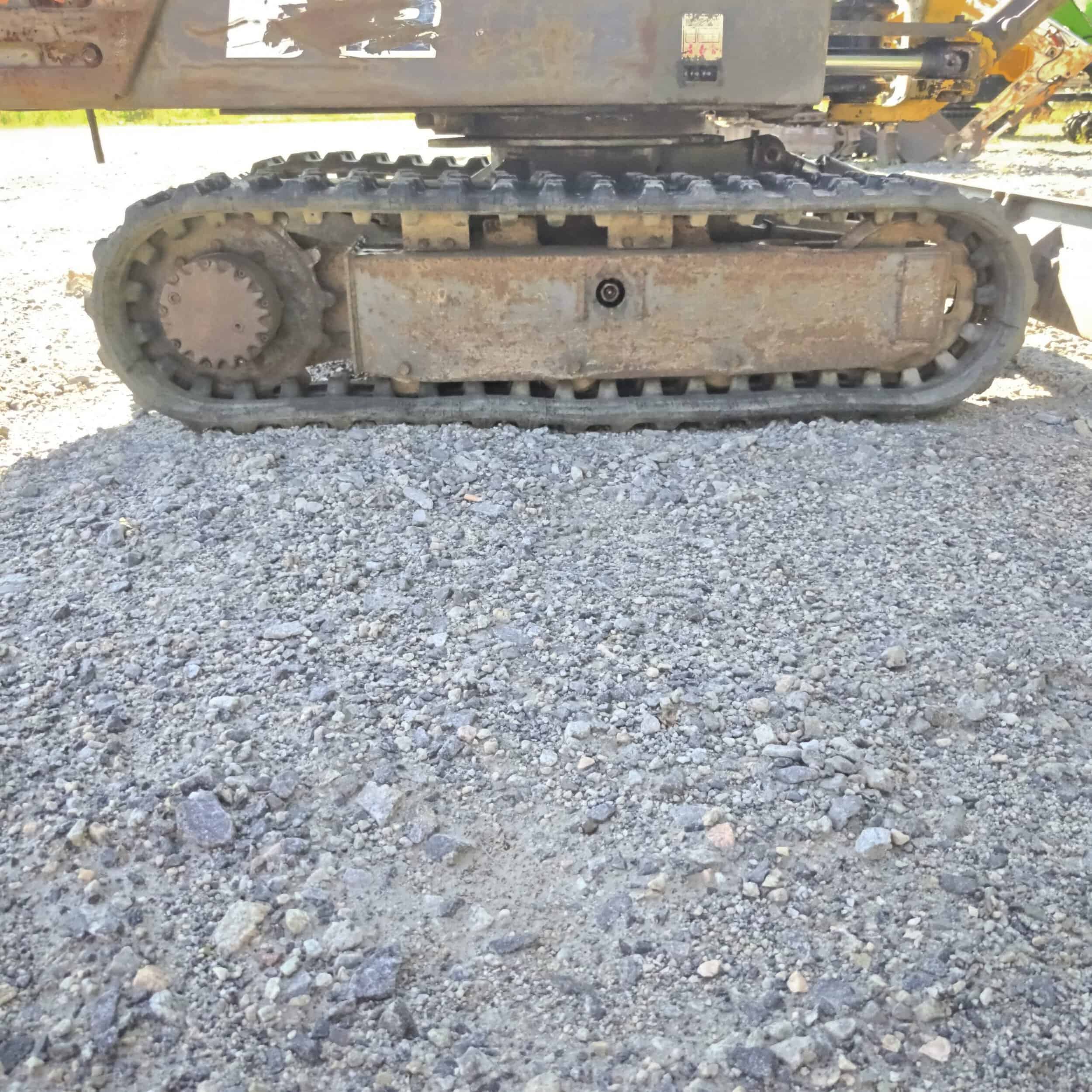 YANMAR B12 Kumitelainen minikaivuri - Image 15