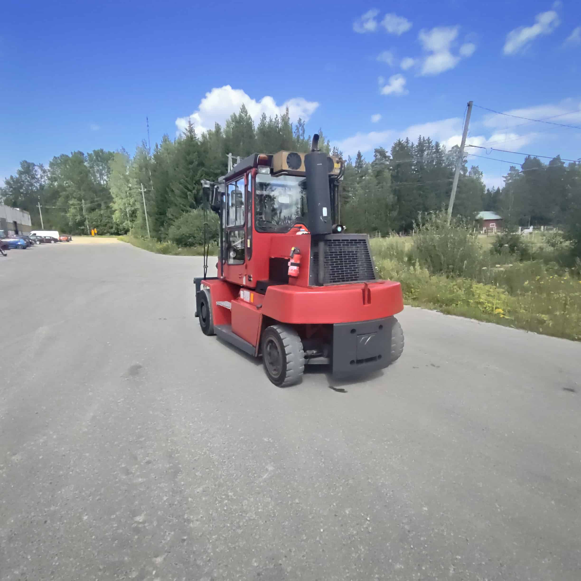 Kalmar DCD70-6H 7t Diesel Trukki - Image 6