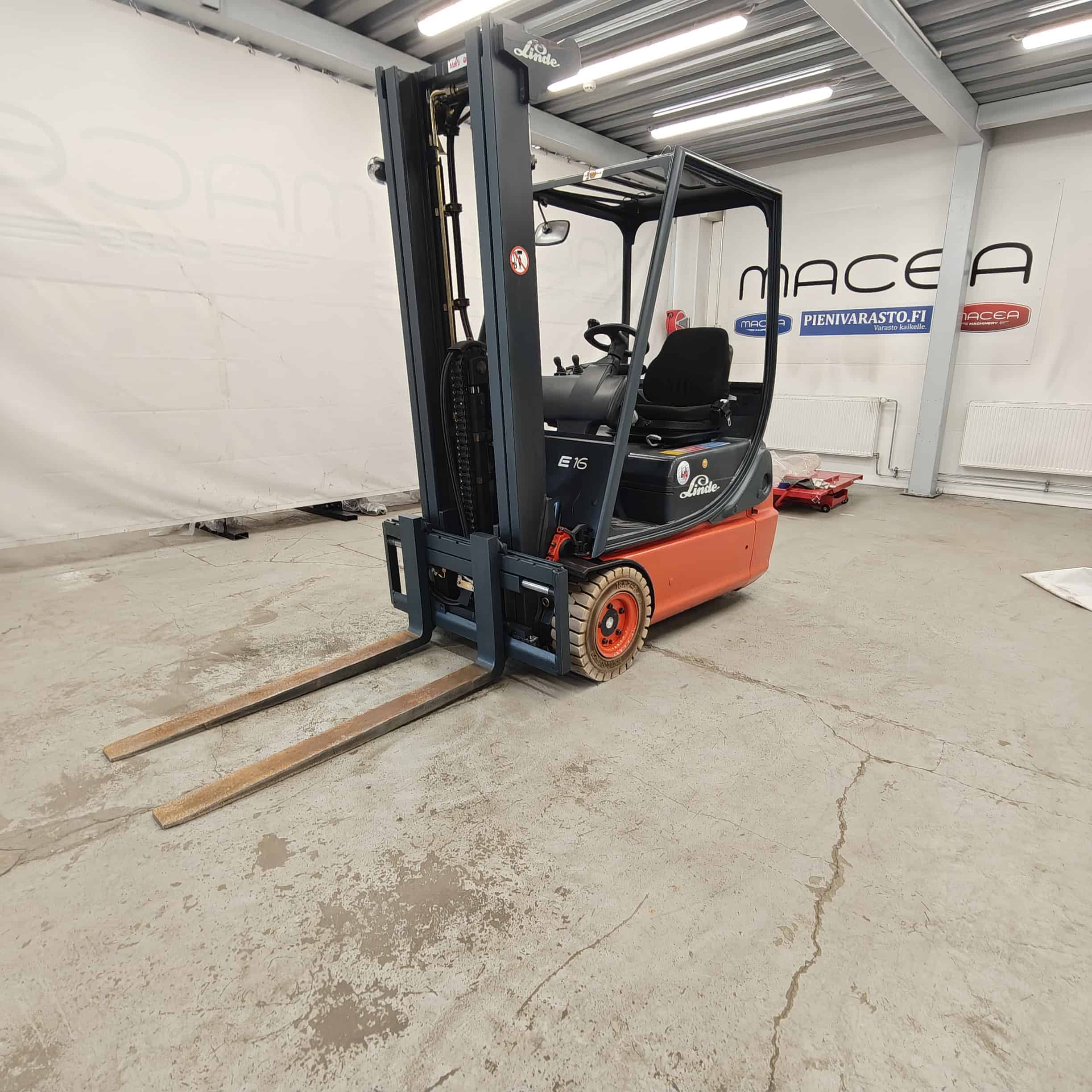 Linde E16C-02 Sähkötrukki 1,6t vm. 2002