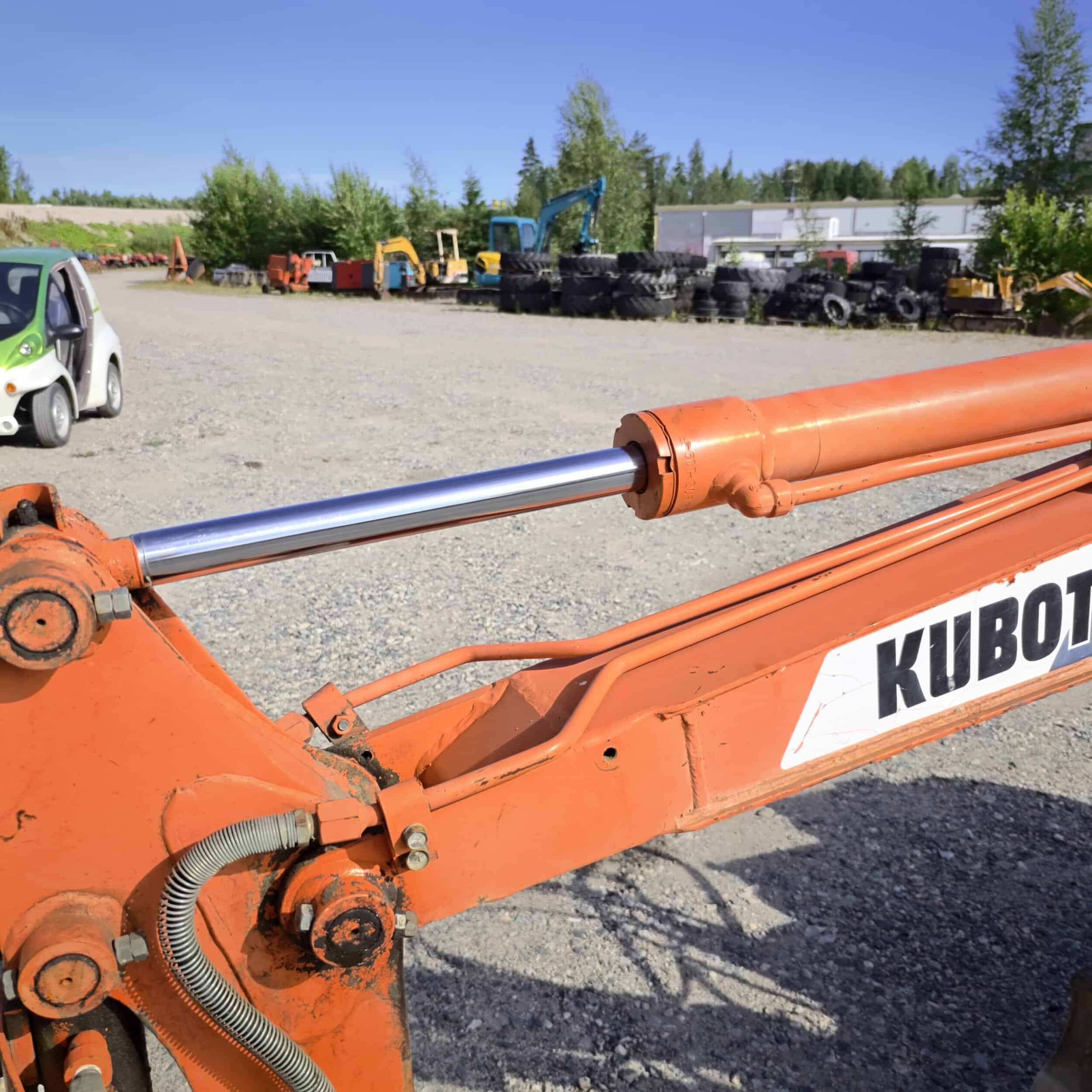 Kubota KH-012 Rautatelainen minikaivuri - Image 11
