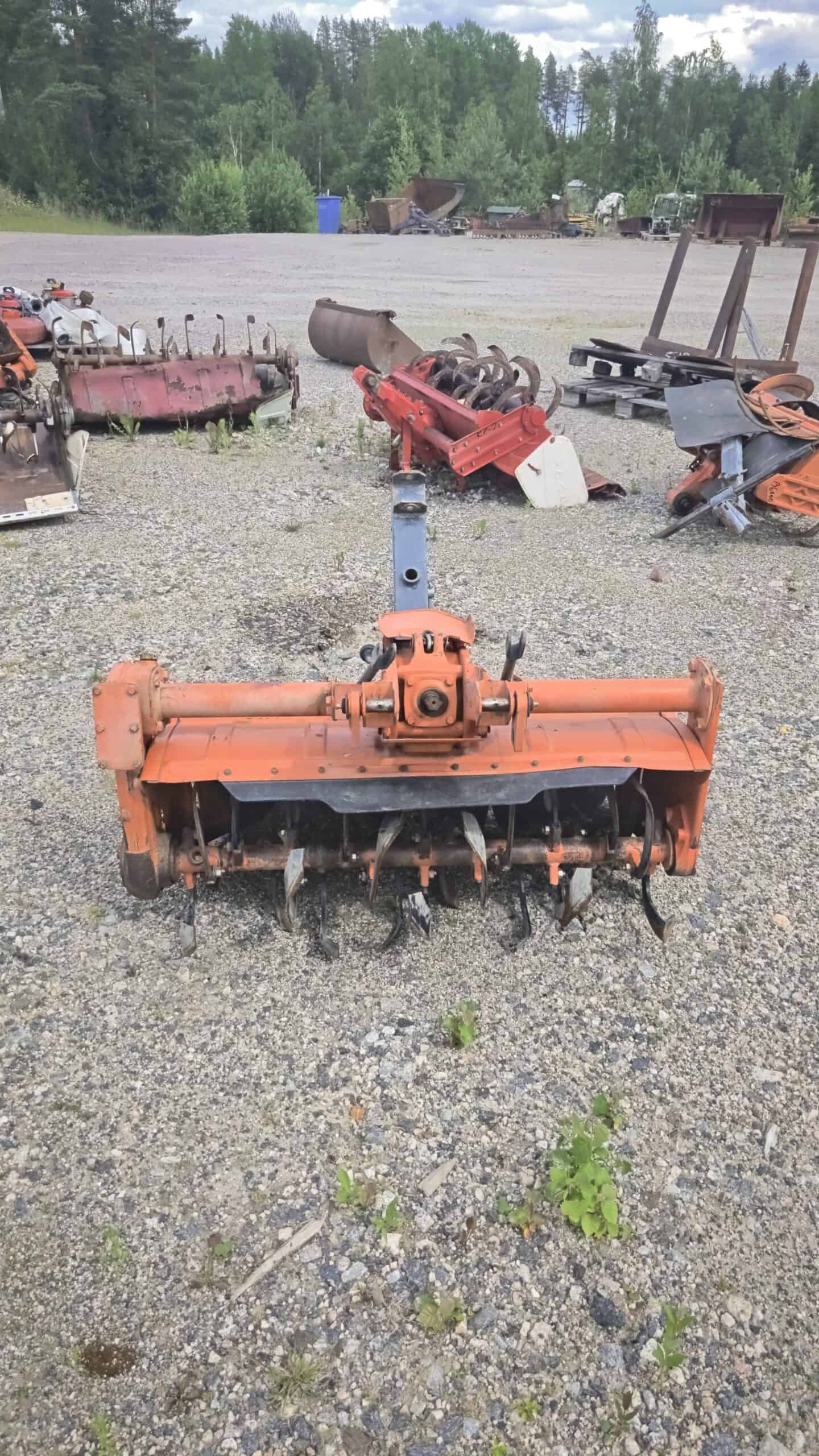 Maanmuonkain 900mm leveä (Kubota) - Image 4