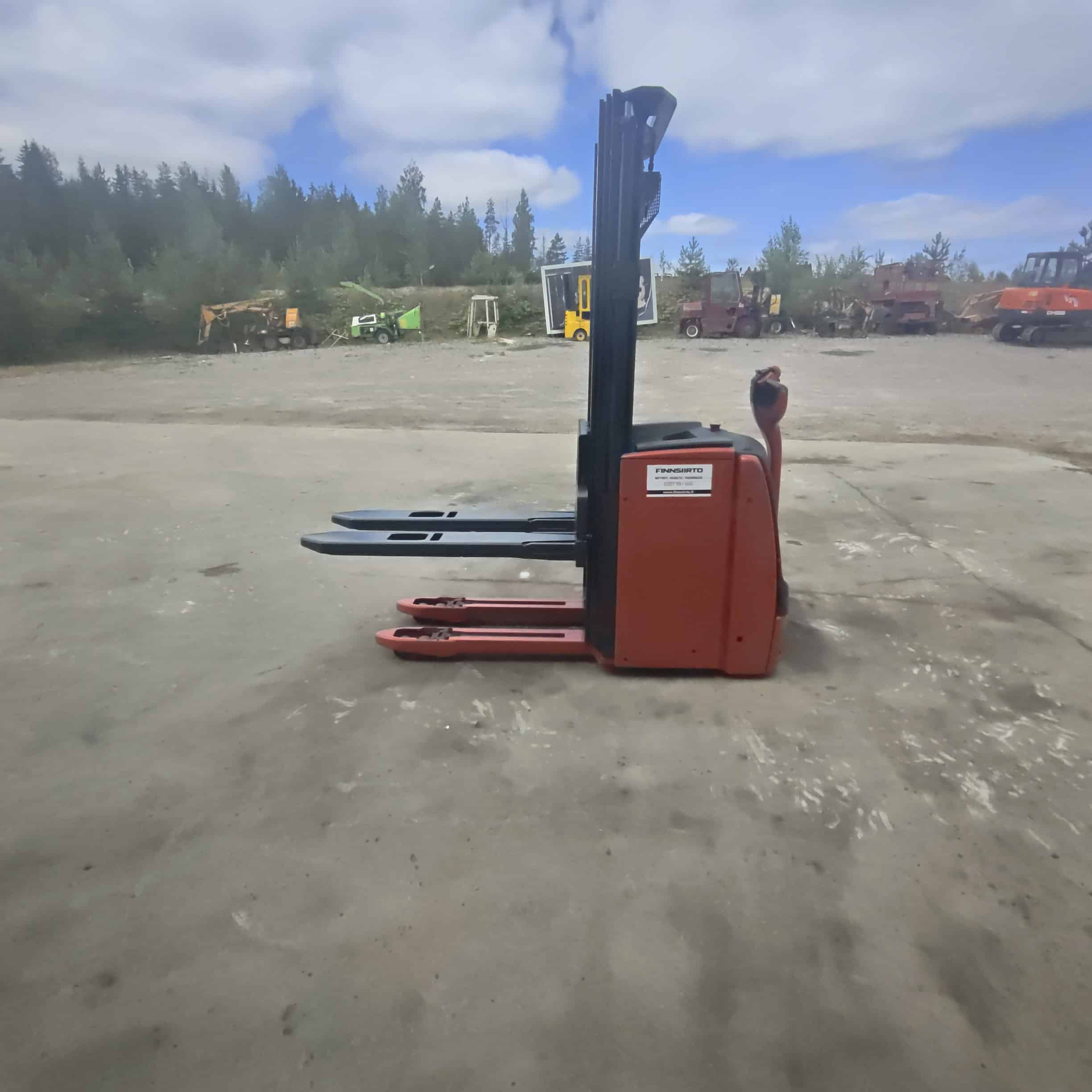Linde L14I Sähköinen pinoamisvaunu - Image 6