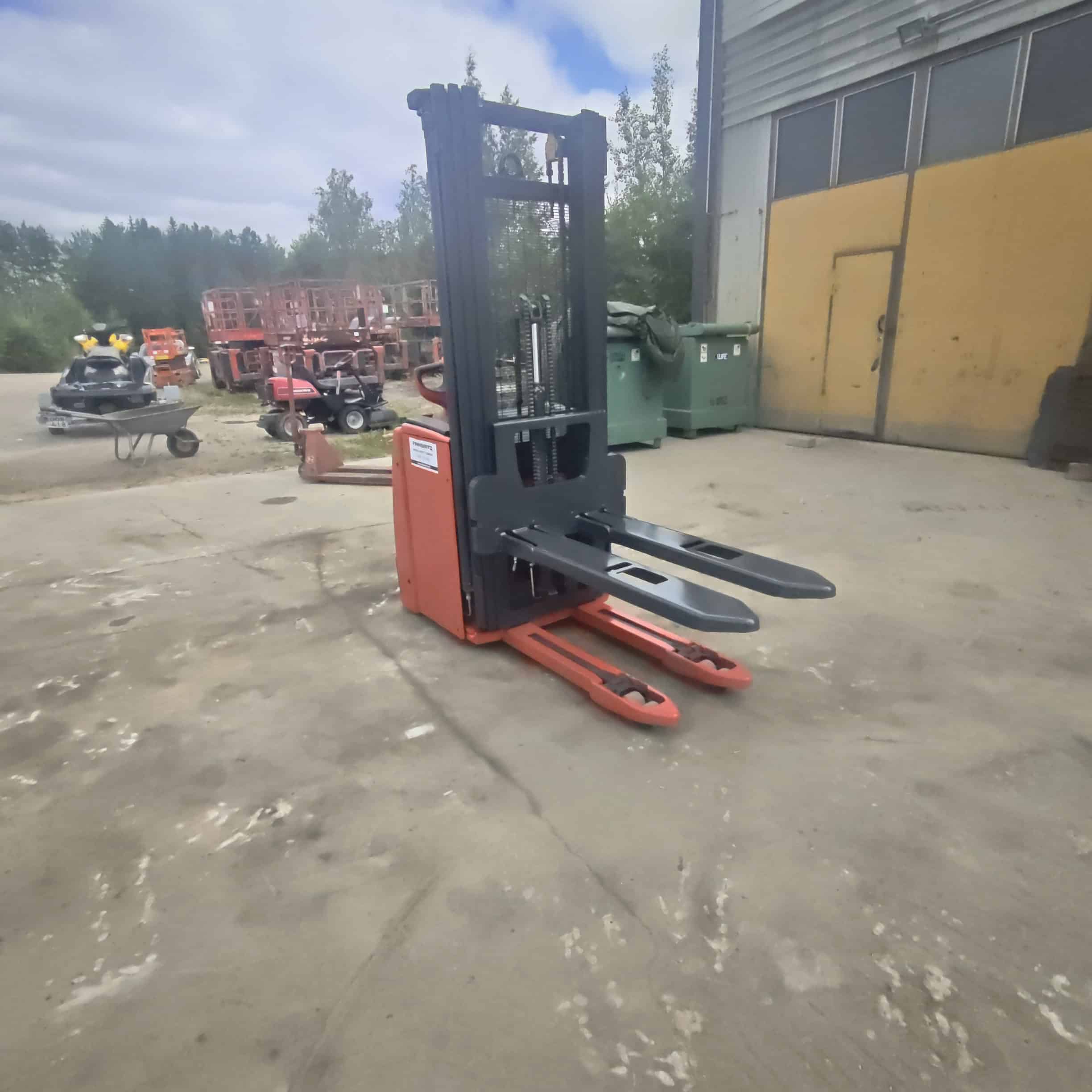 Linde L14I Sähköinen pinoamisvaunu - Image 5