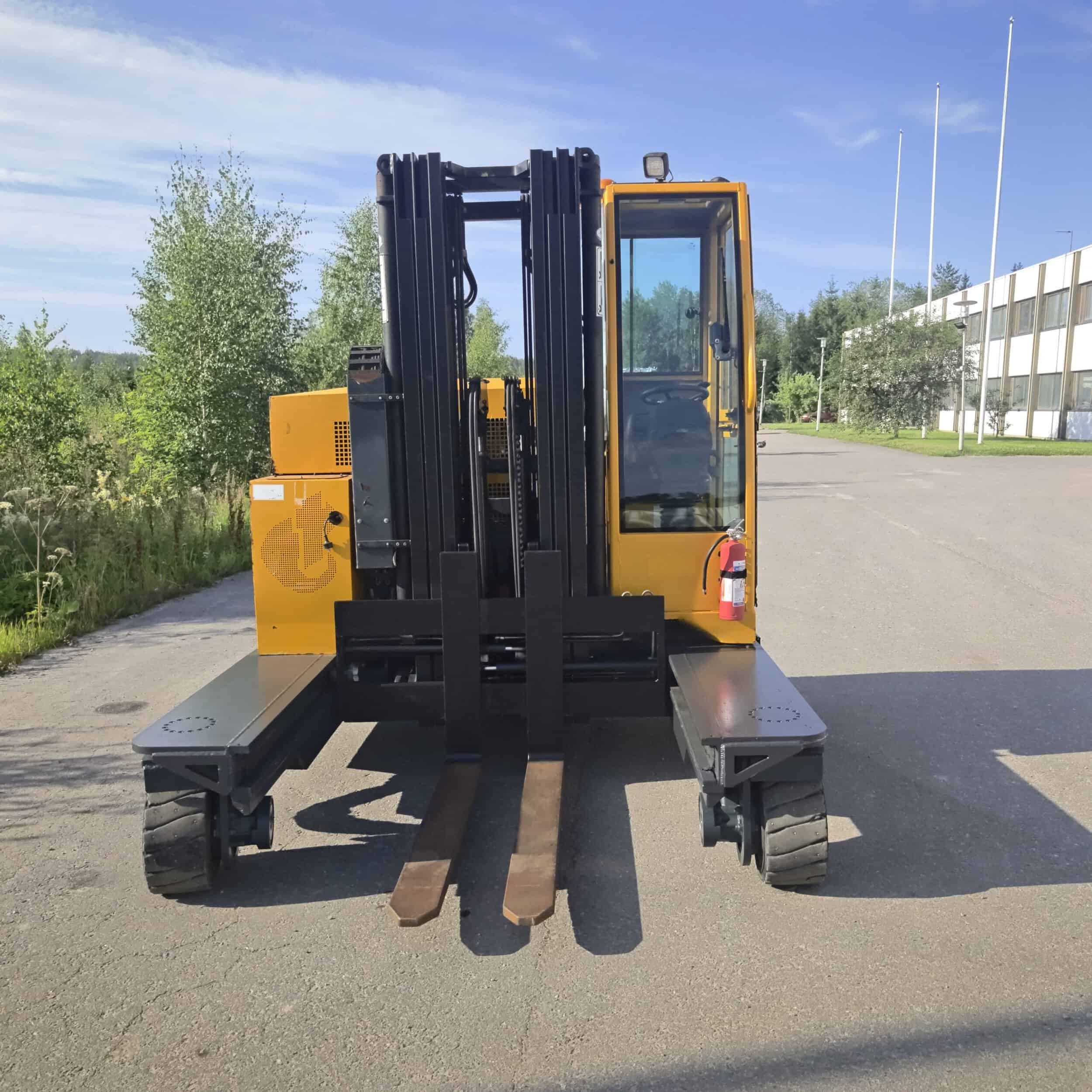 Transmanut T30 Sivulastaustrukki vm2012 - Image 12