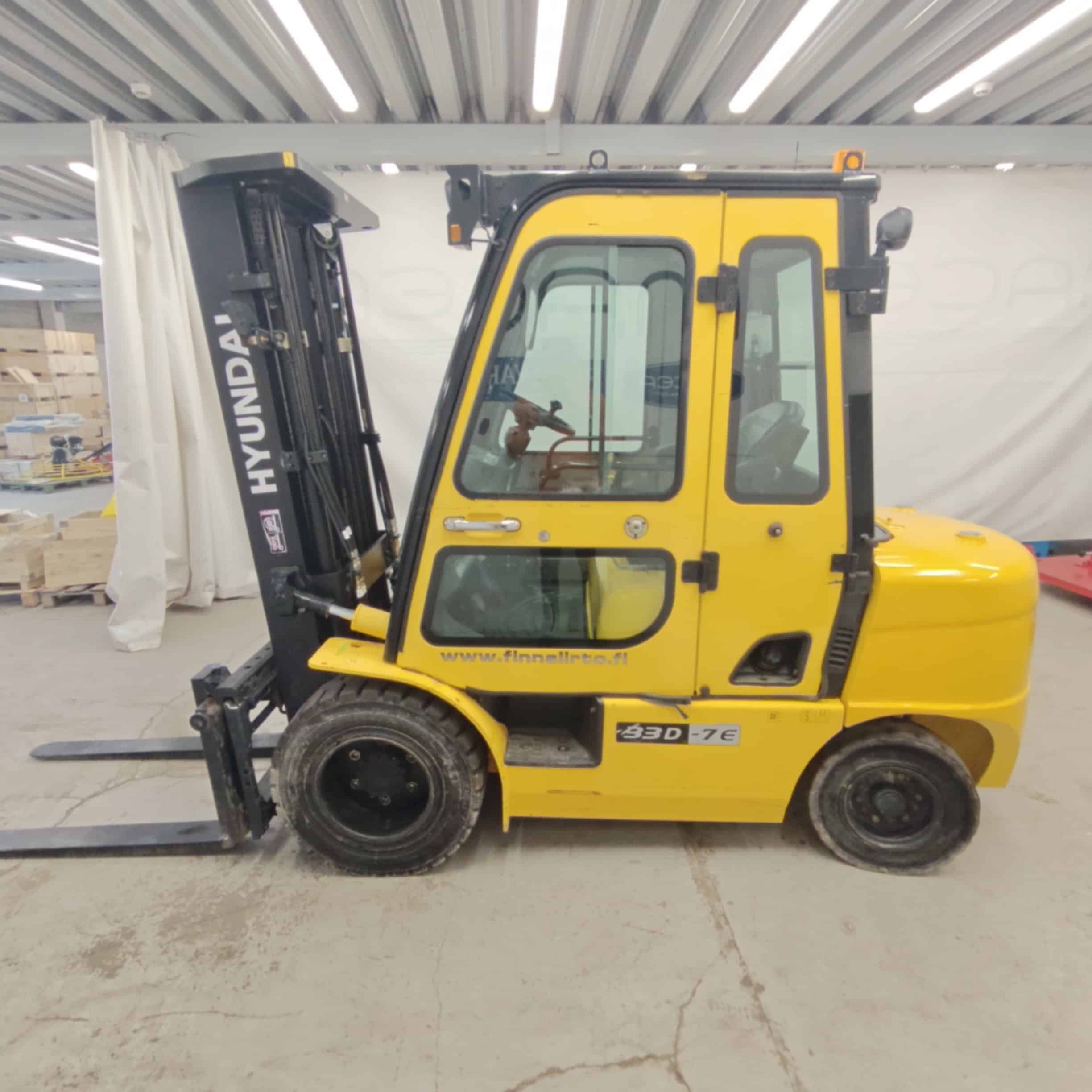 Hyundai 33D-7E Dieseltrukki vm 2014 - Image 6