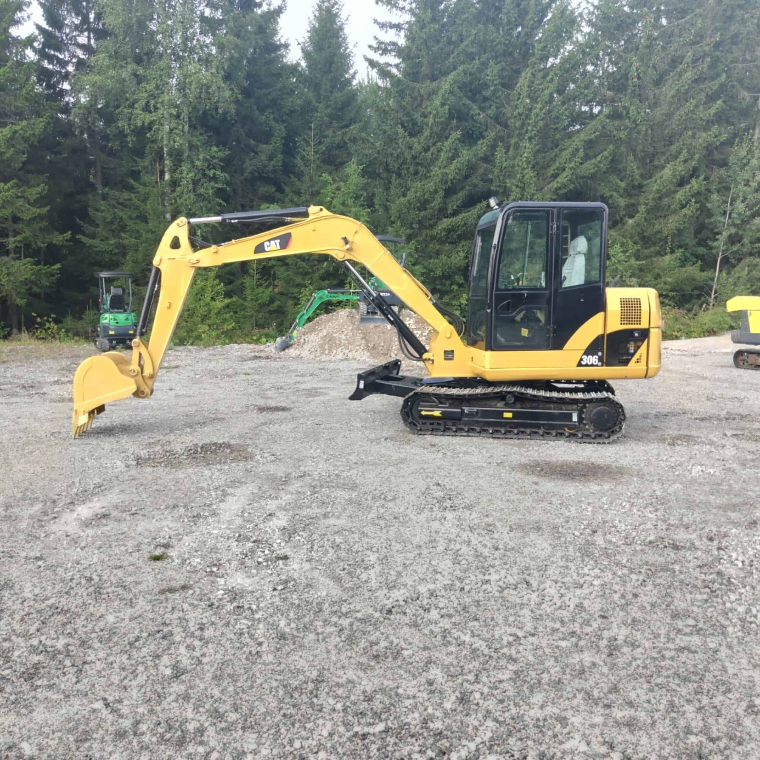 CAT 306 rautatelainen minikaivuri vm2022 - Image 3