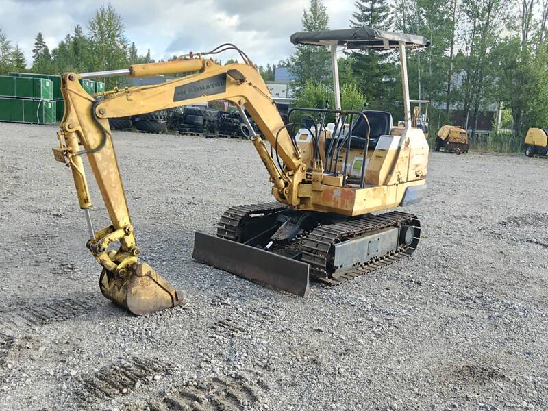 KOMATSU PC10-3 Rautatelainen minikaivuri