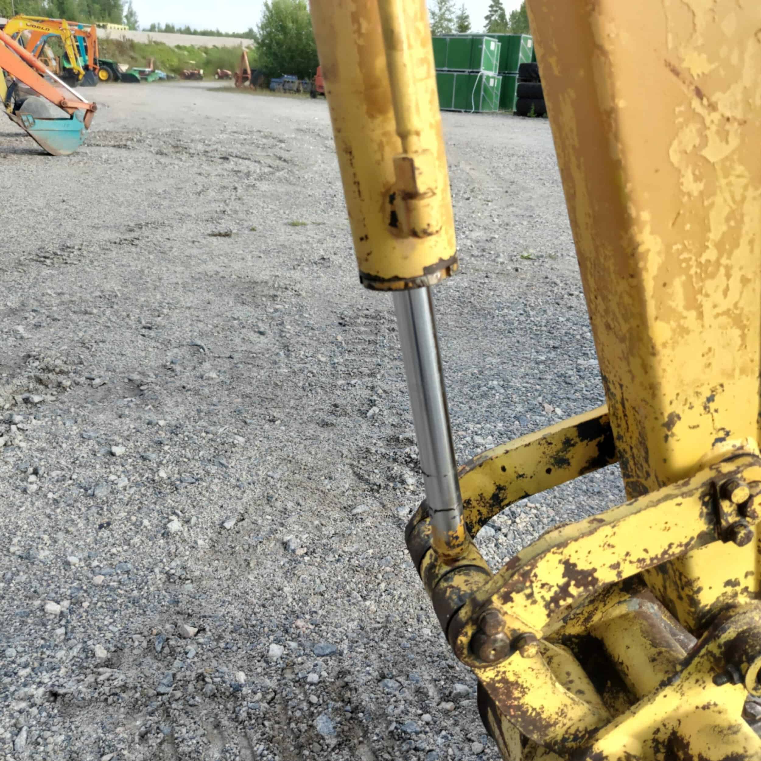 KOMATSU PC10-3 Rautatelainen minikaivuri - Image 10