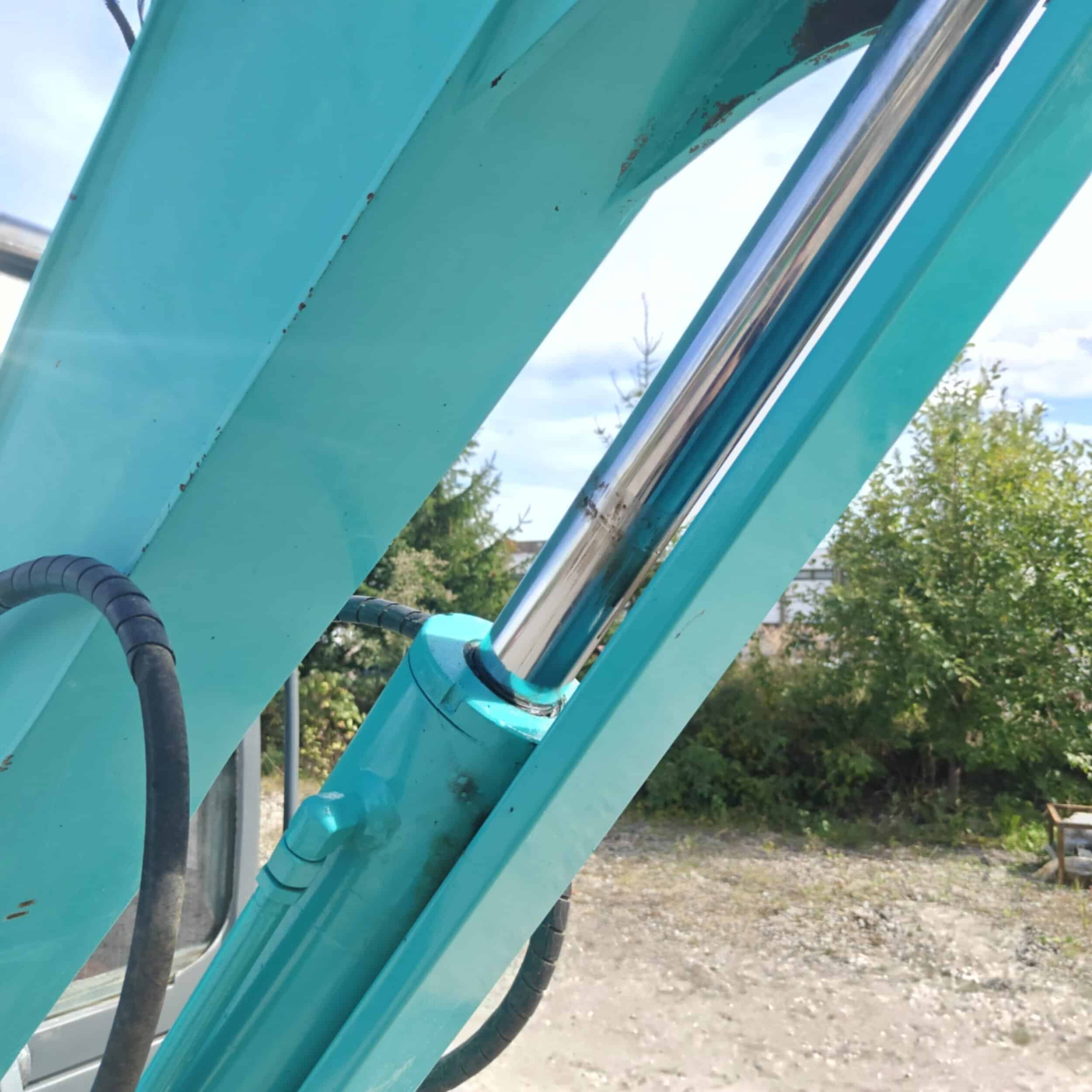 Kobelco SK60-C Rautatelainen minikaivuri - Image 15