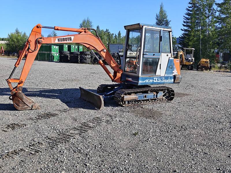 KUBOTA KH33 Rautatelainen minikaivuri