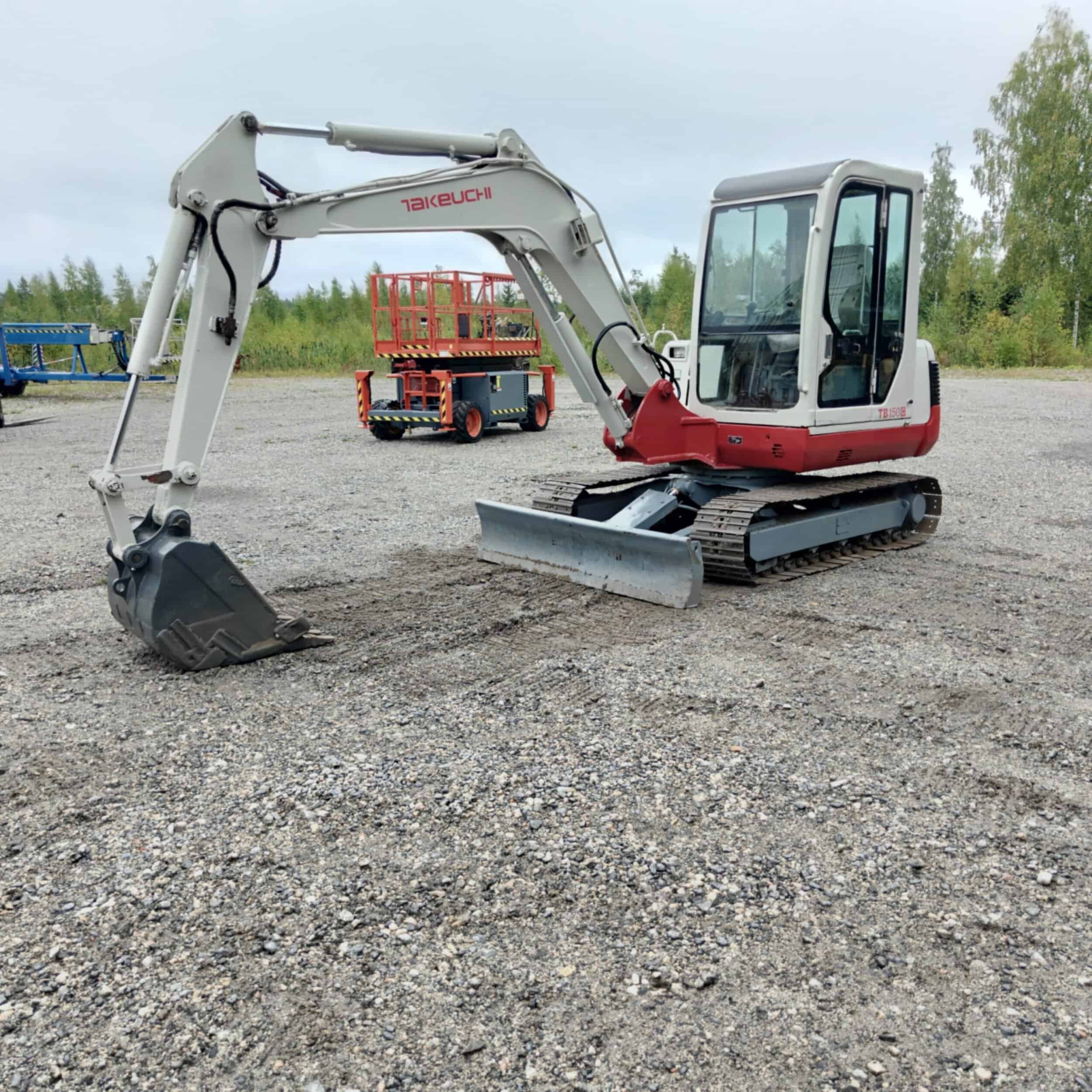 Takeuchi TB150C Rautatelainen Minikaivuri vm 2012 - Image 2