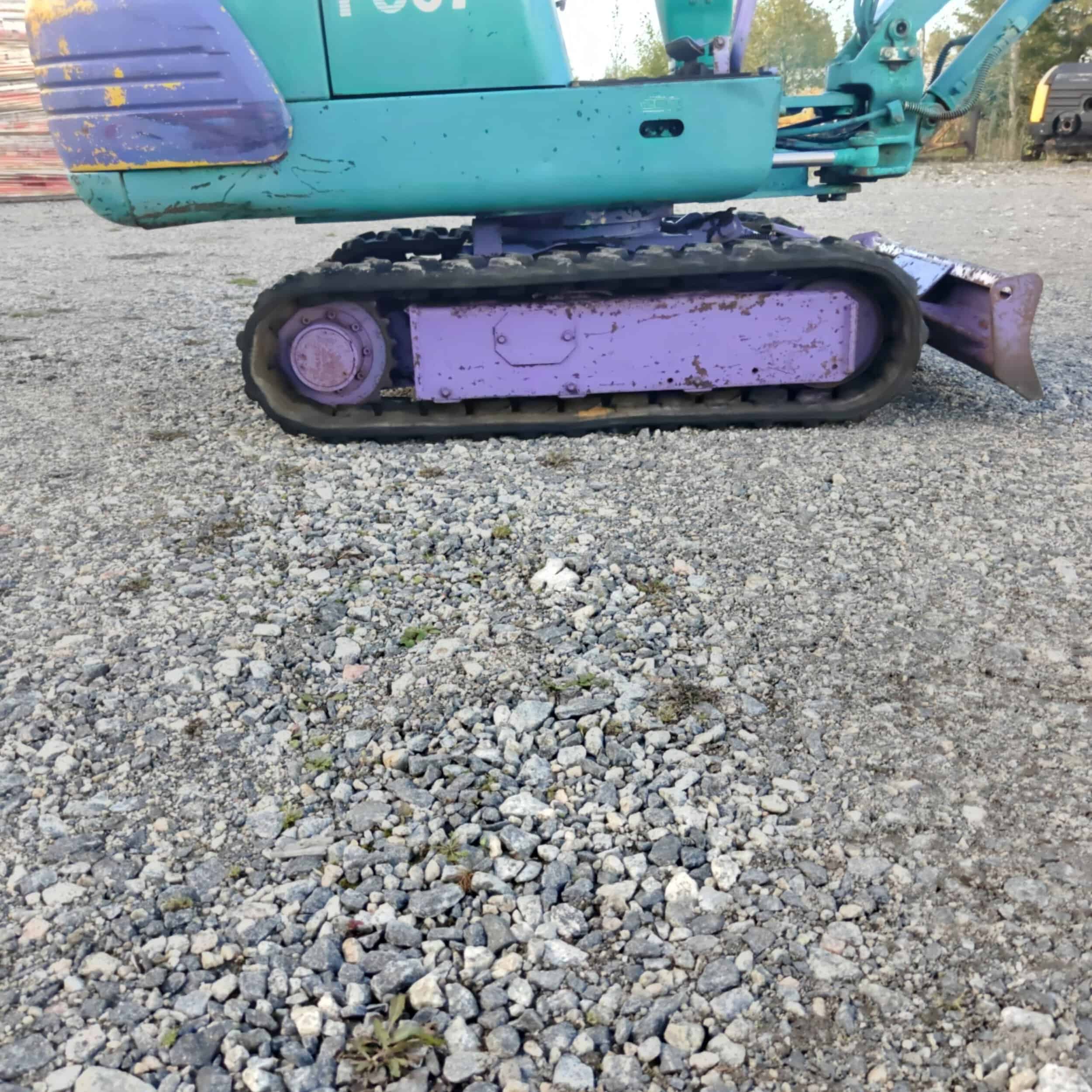 KOMATSU PC07-2E Kumitelainen minikaivuri - Image 10