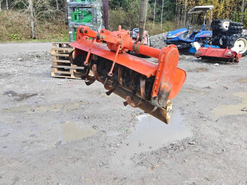 Maanmuokkain 1100mm leveä