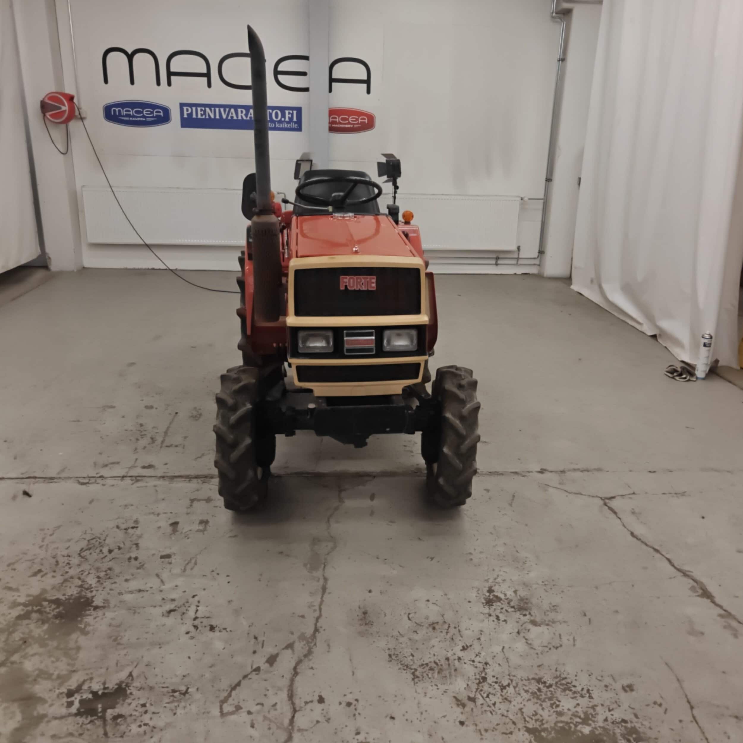 YANMAR F16D 4WD Minitraktori - Image 7