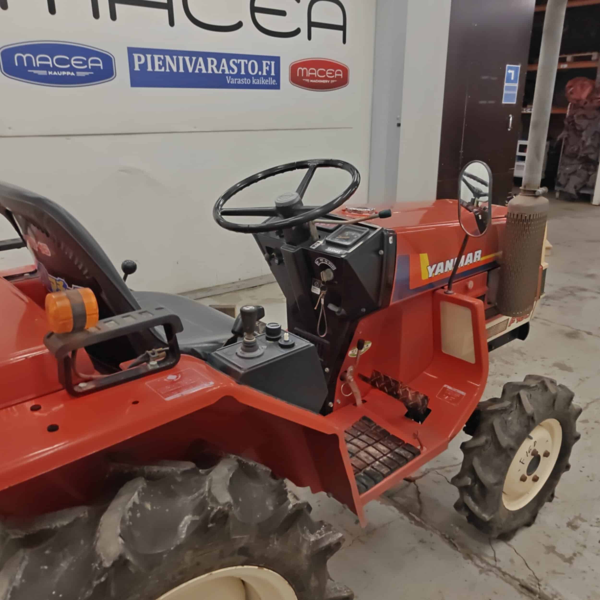 YANMAR F16D 4WD Minitraktori - Image 8
