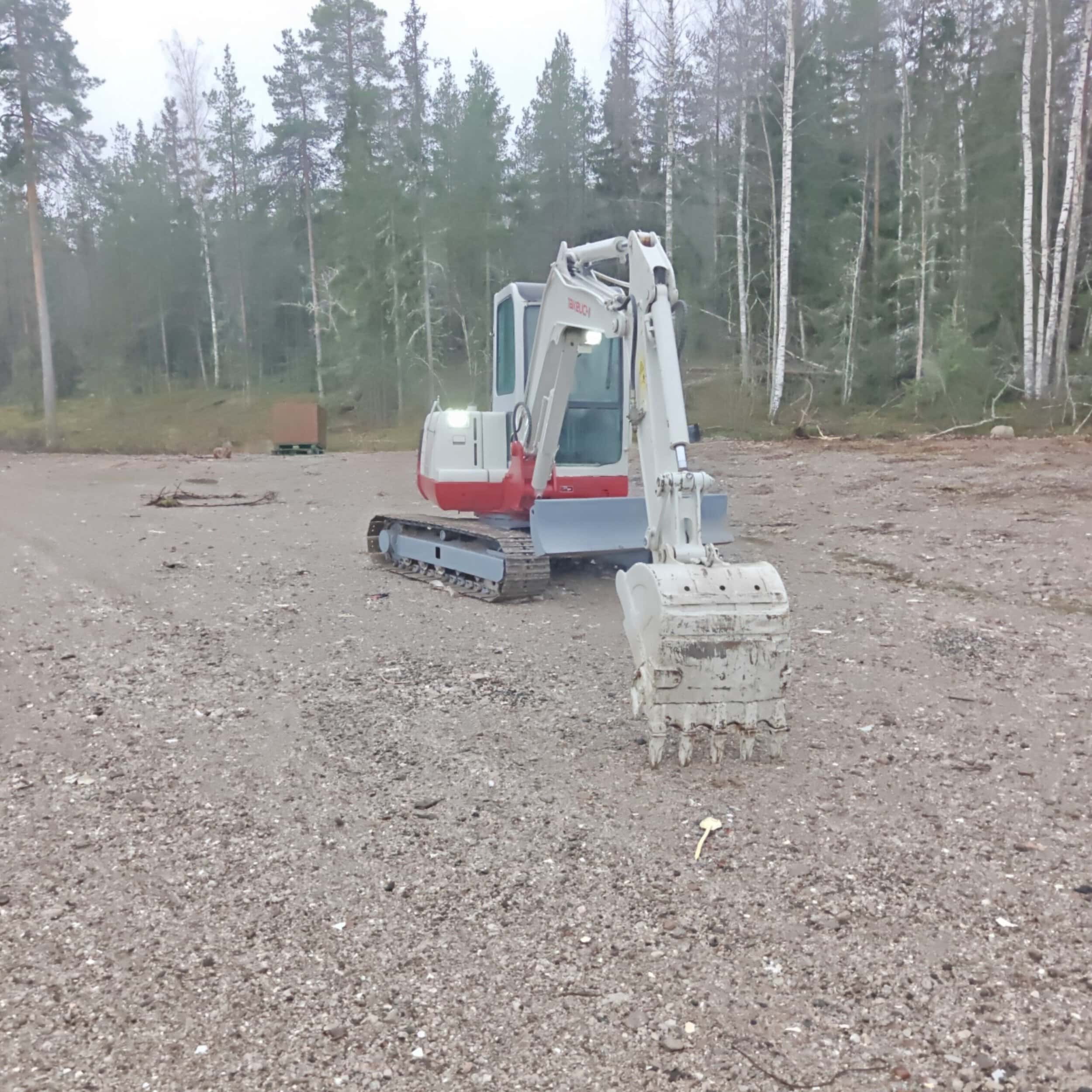 Takeuchi TB150C Rautatelainen minikaivuri vm2008 - Image 12
