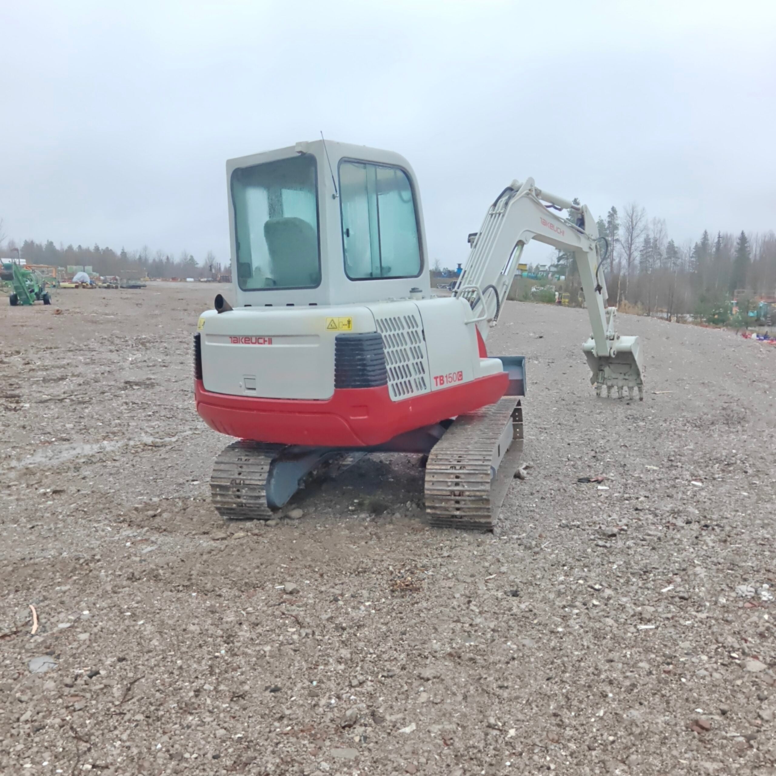 Takeuchi TB150C Rautatelainen minikaivuri vm2008 - Image 4